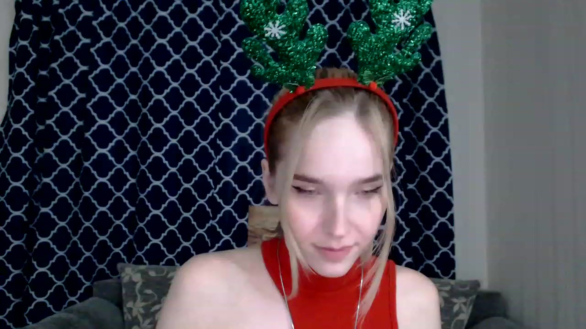 Gallery image thumbnail from EvaRockStar's myfreecams stream on, 01/03/2023, 18:38 image 19 of 20