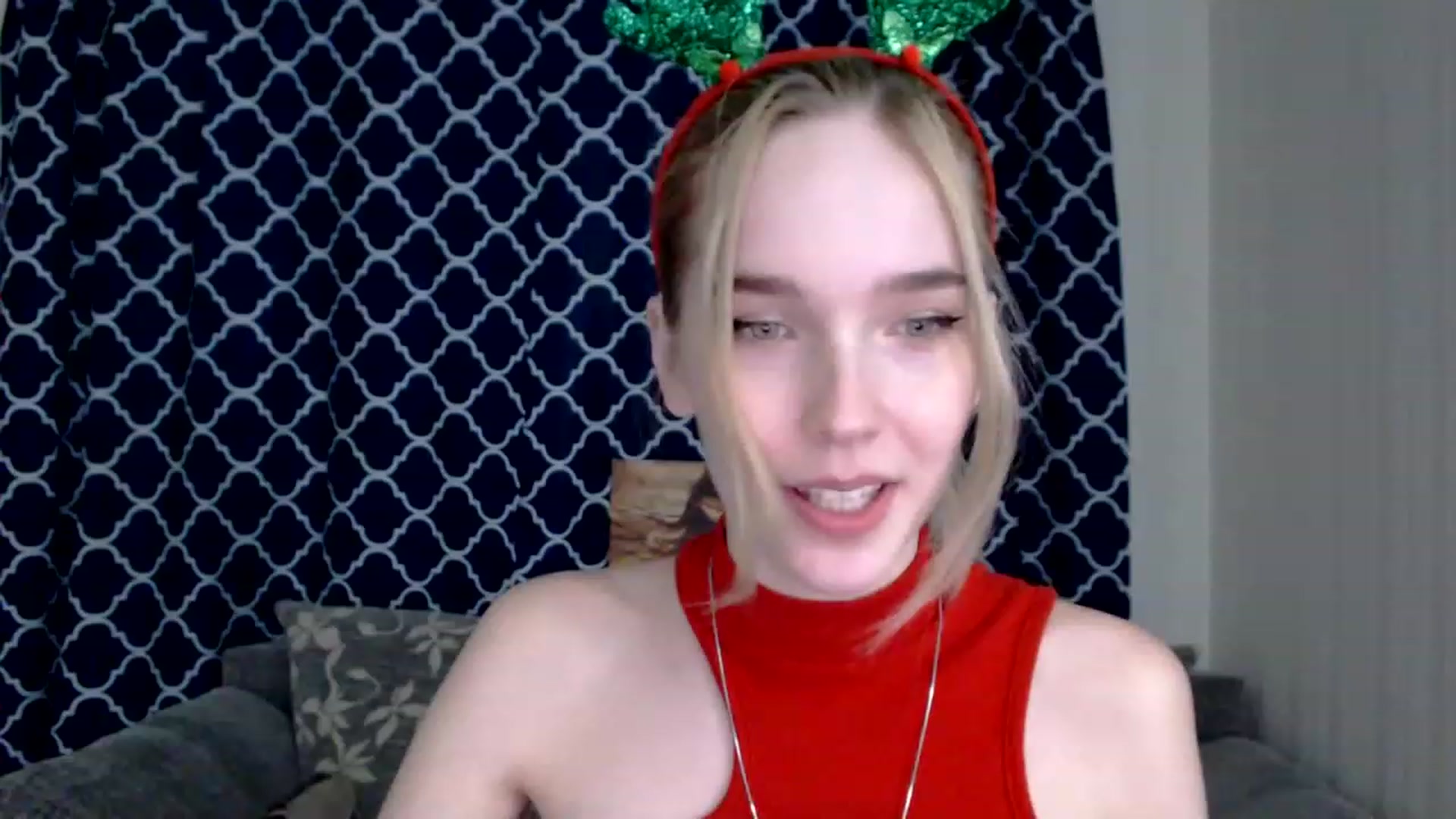 Gallery image thumbnail from EvaRockStar's myfreecams stream on, 01/03/2023, 18:38 image 7 of 20