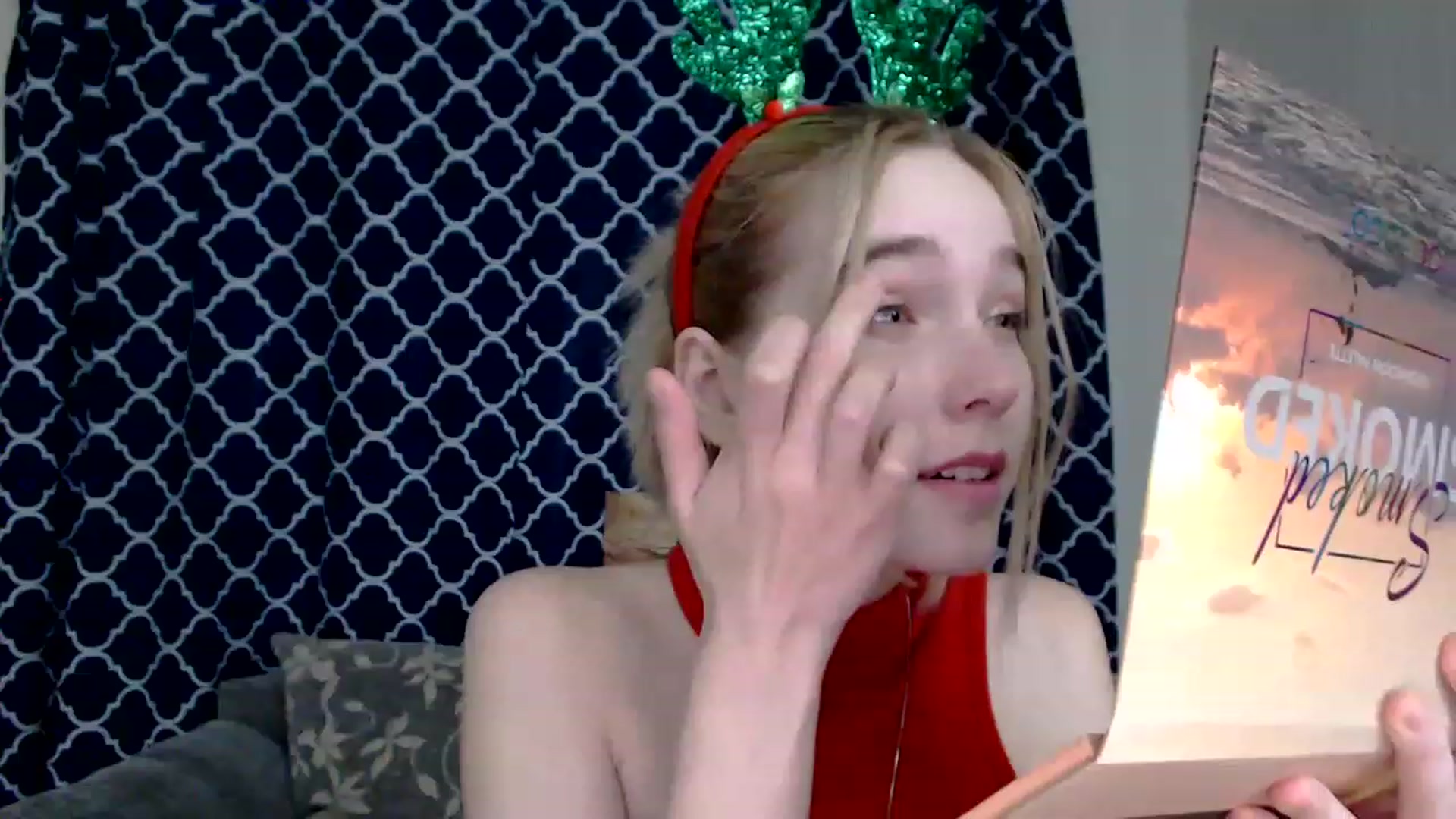 Gallery image thumbnail from EvaRockStar's myfreecams stream on, 01/03/2023, 18:38 image 12 of 20