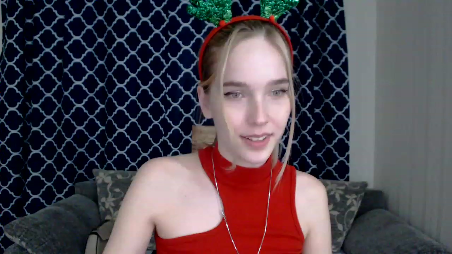 Gallery image thumbnail from EvaRockStar's myfreecams stream on, 01/03/2023, 19:06 image 6 of 20