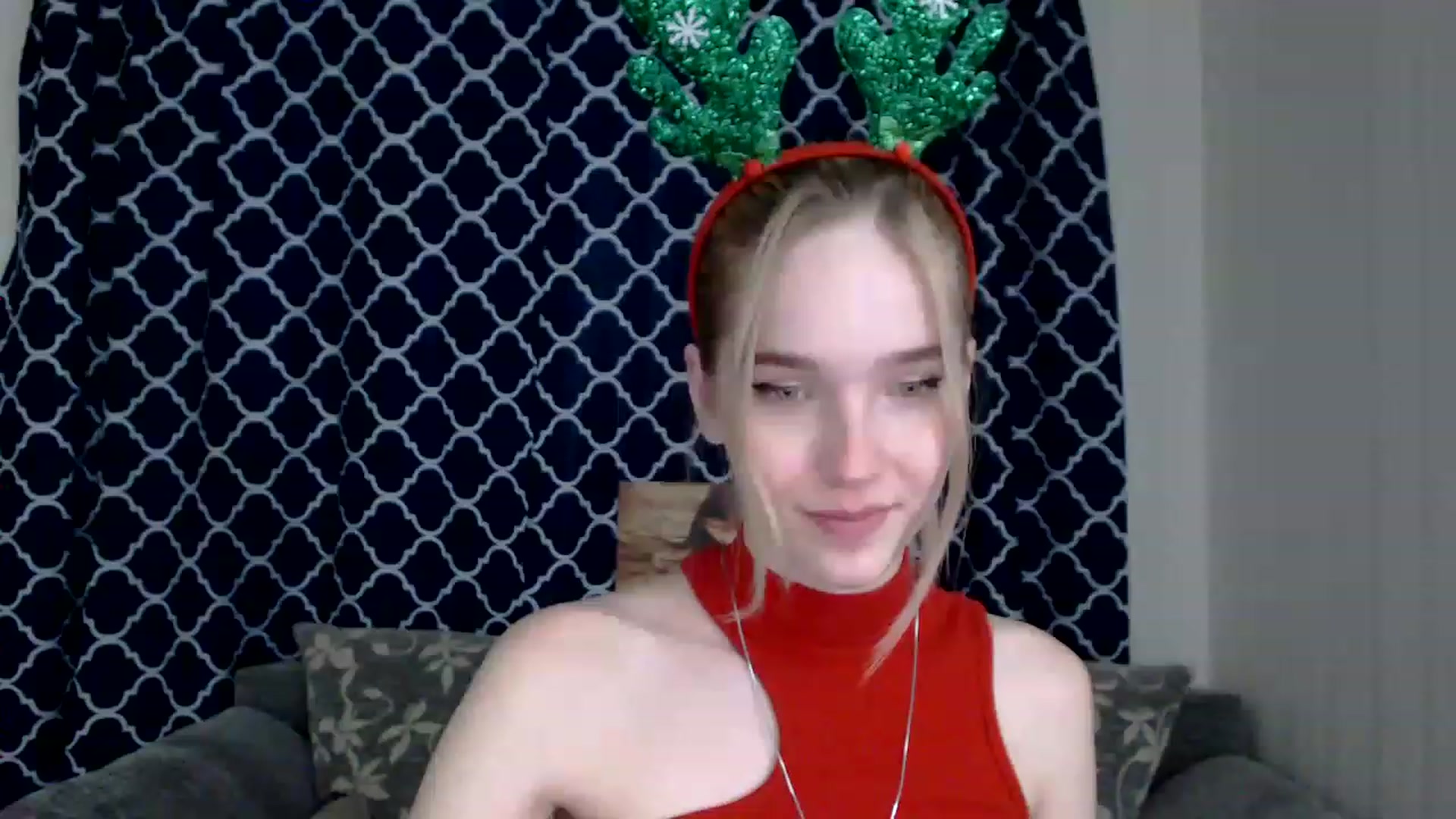 Gallery image thumbnail from EvaRockStar's myfreecams stream on, 01/03/2023, 19:06 image 19 of 20