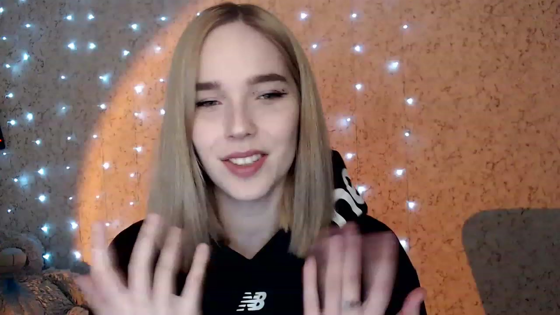 Gallery image thumbnail from EvaRockStar's myfreecams stream on, 01/04/2023, 20:58 image 1 of 20