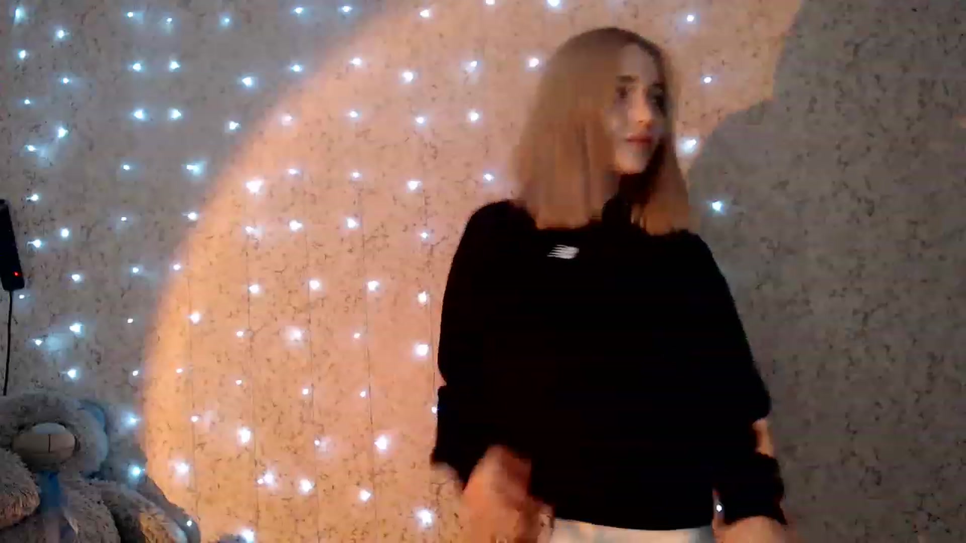 Gallery image thumbnail from EvaRockStar's myfreecams stream on, 01/04/2023, 20:58 image 17 of 20