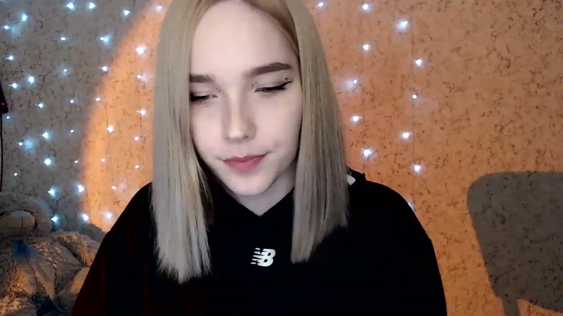 Gallery image thumbnail from EvaRockStar's myfreecams stream on, 01/04/2023, 20:58 image 4 of 20