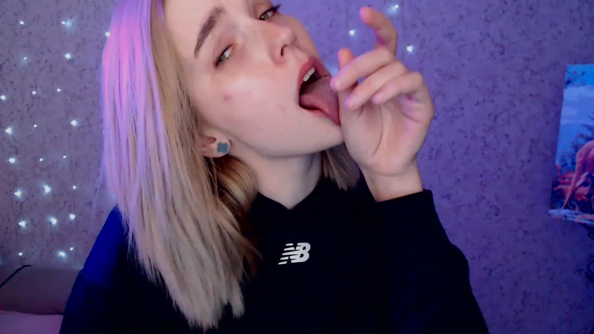 Gallery image thumbnail from EvaRockStar's myfreecams stream on, 01/06/2023, 17:30 image 15 of 20