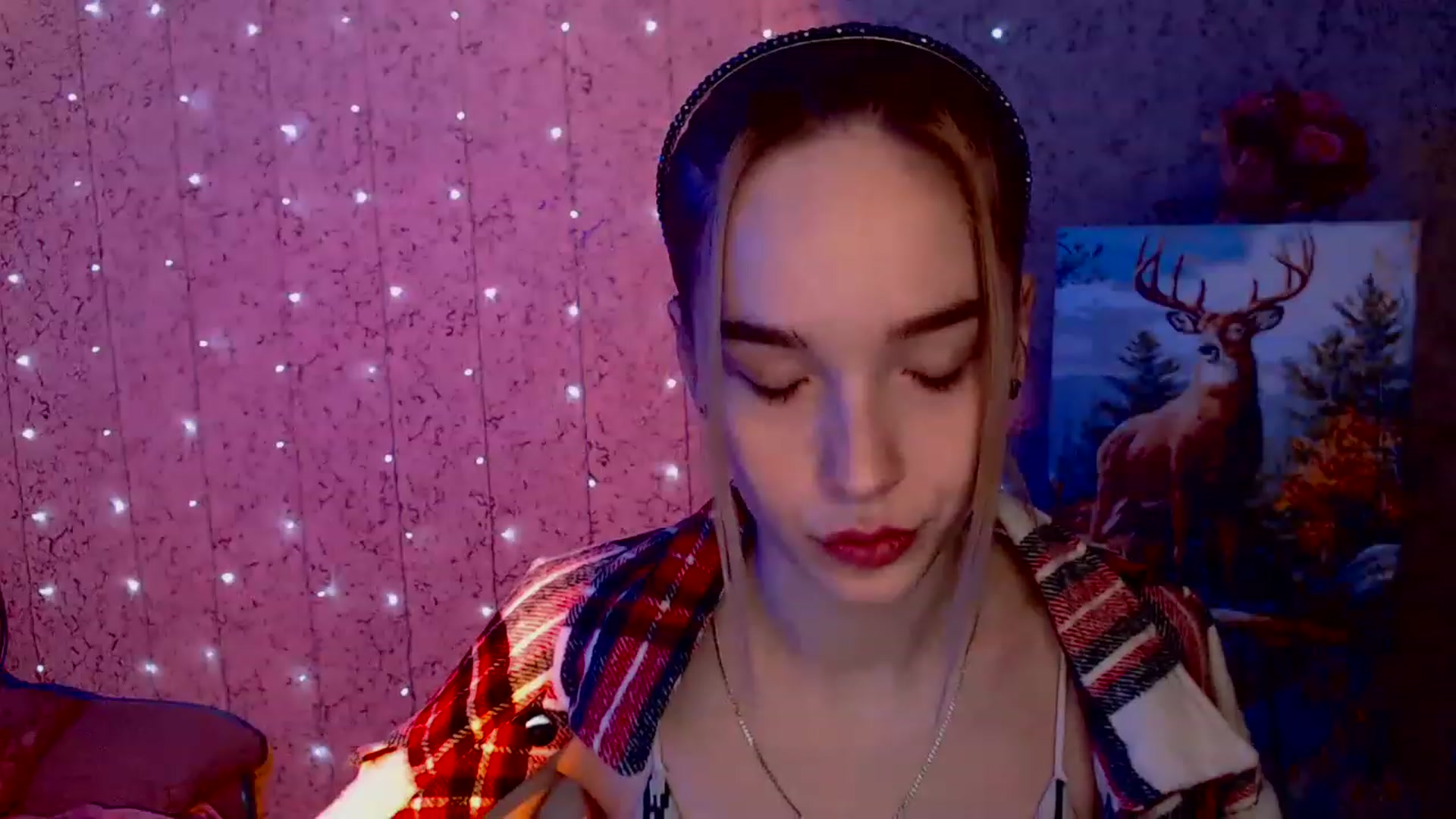 Gallery image thumbnail from EvaRockStar's myfreecams stream on, 01/10/2023, 14:45 image 5 of 20