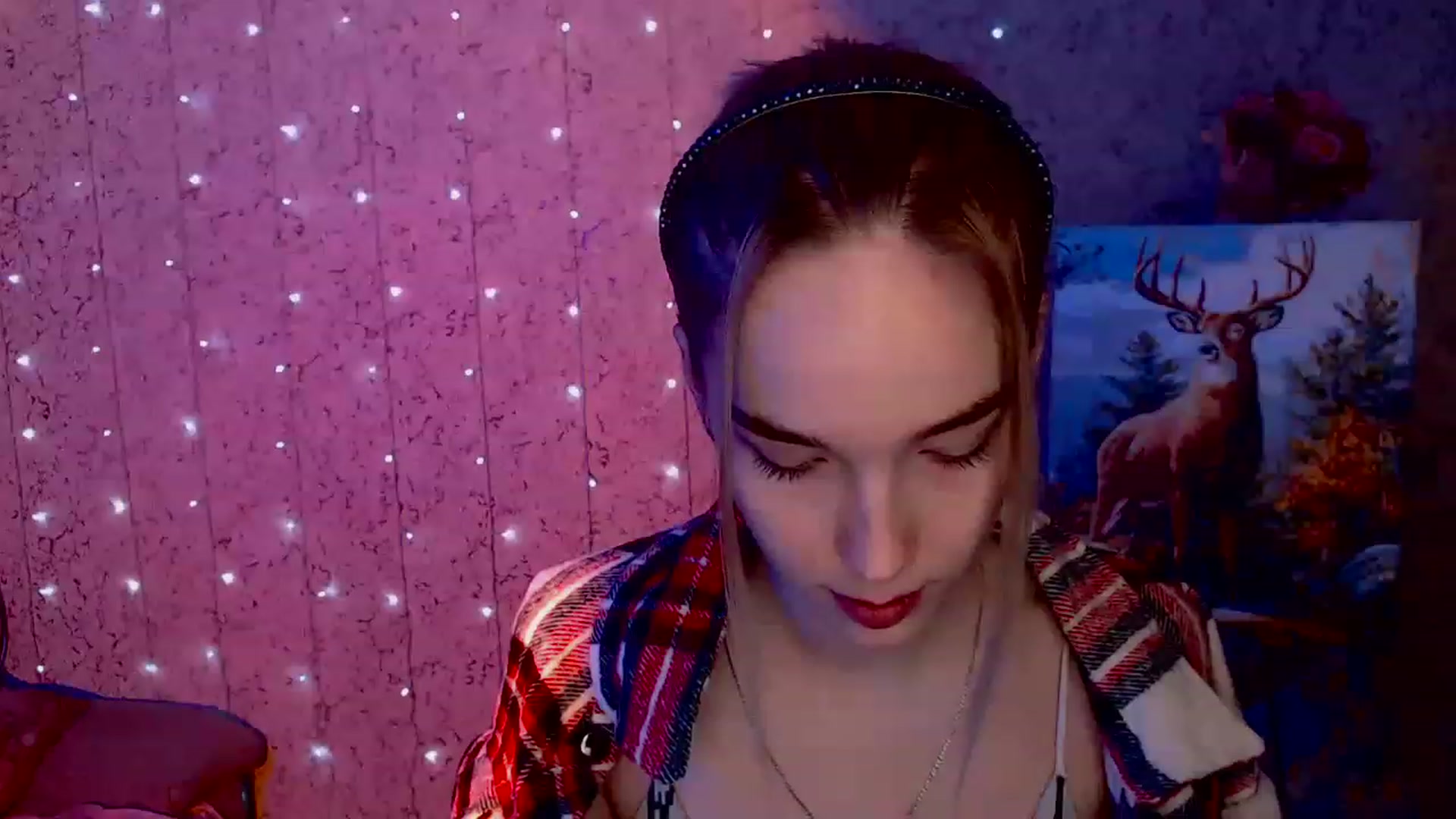 Gallery image thumbnail from EvaRockStar's myfreecams stream on, 01/10/2023, 14:45 image 4 of 20