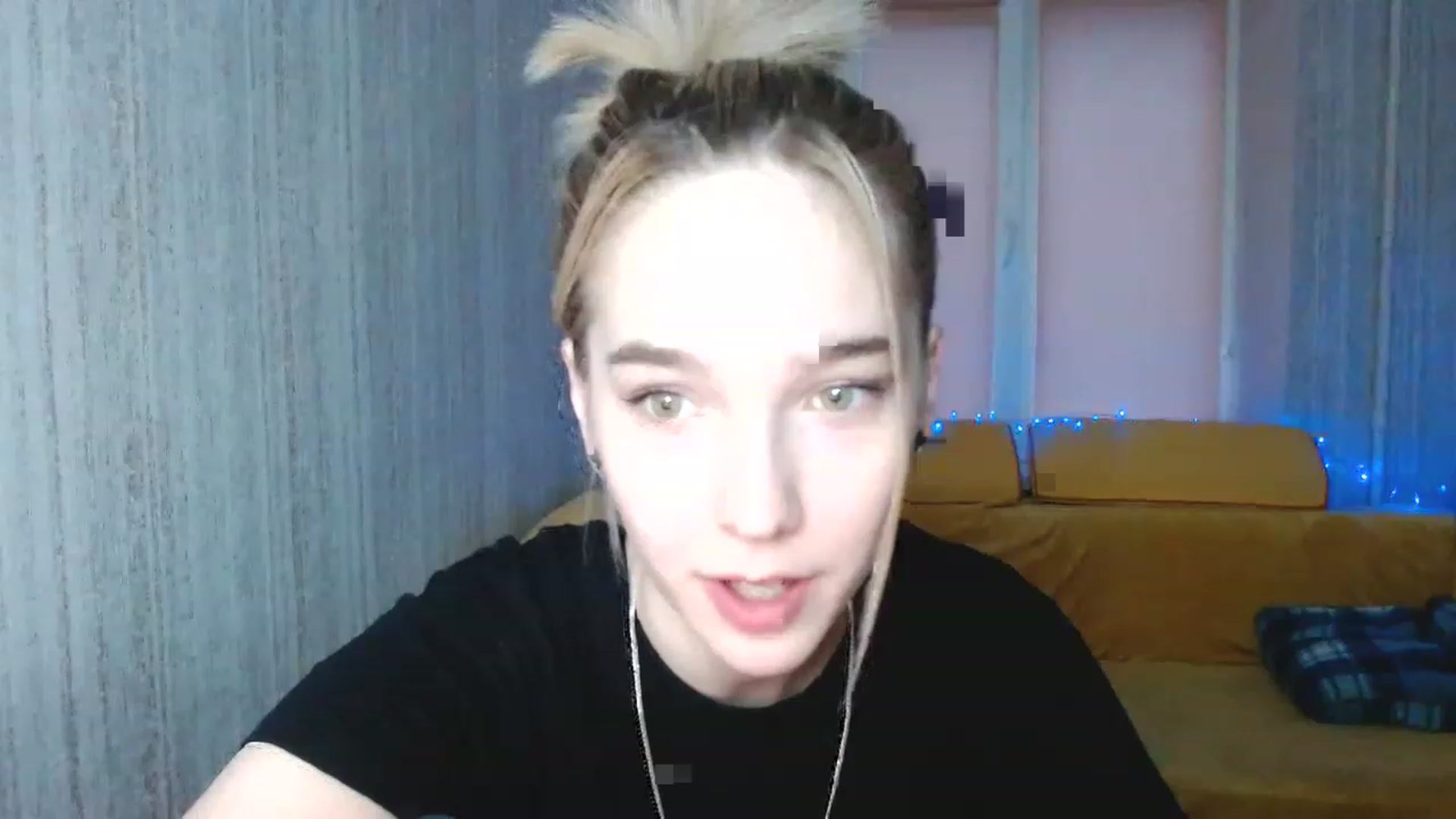 Gallery image thumbnail from EvaRockStar's myfreecams stream on, 01/13/2023, 14:22 image 18 of 20