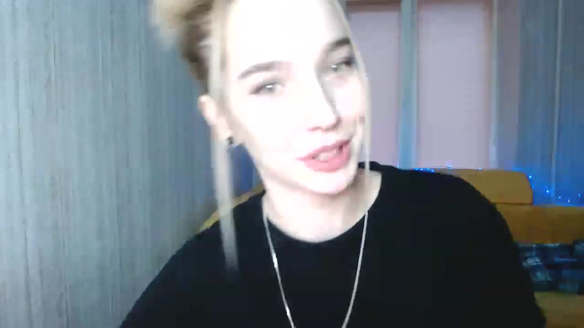 Gallery image thumbnail from EvaRockStar's myfreecams stream on, 01/13/2023, 14:22 image 13 of 20