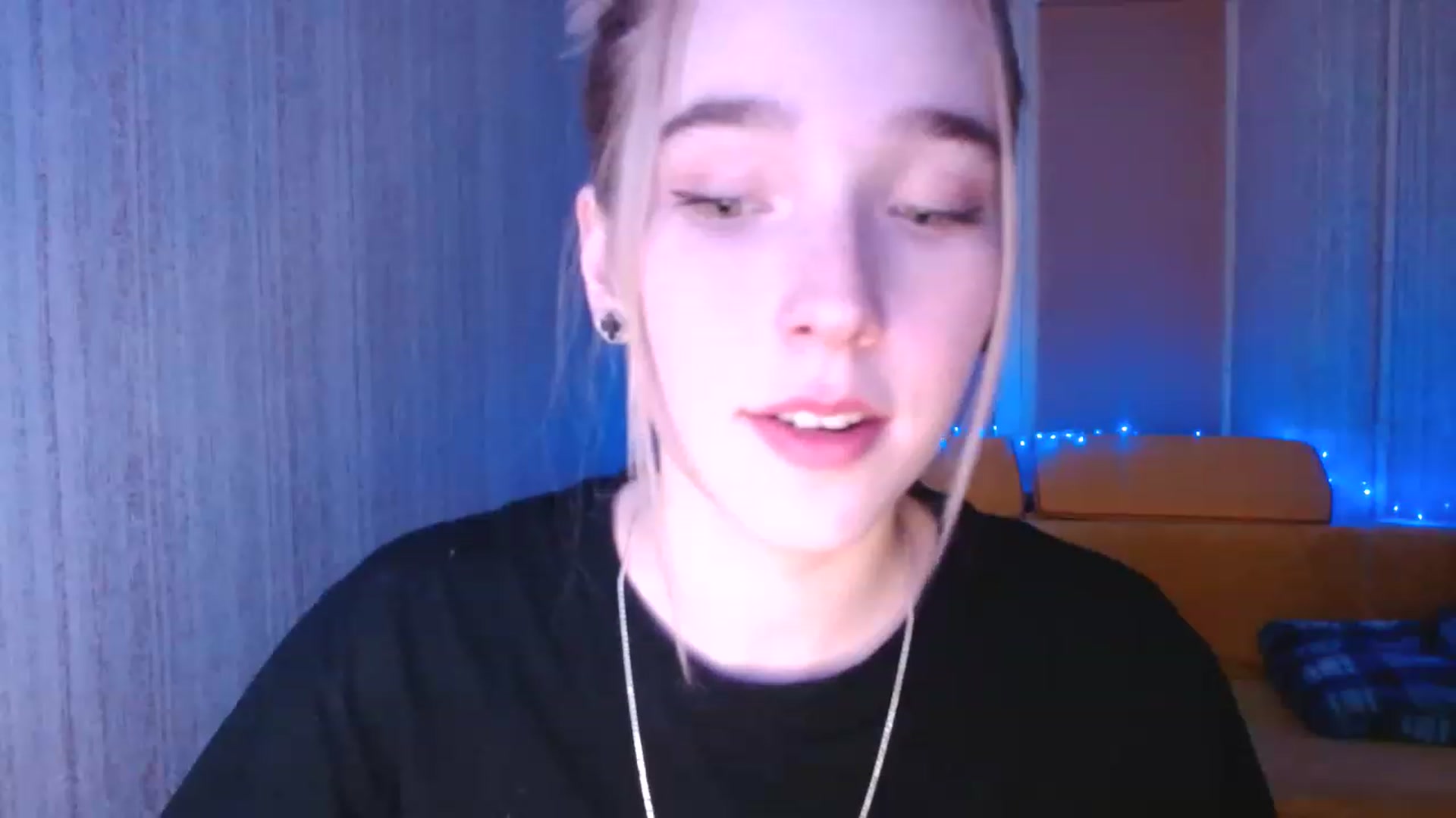 Gallery image thumbnail from EvaRockStar's myfreecams stream on, 01/13/2023, 16:36 image 8 of 20