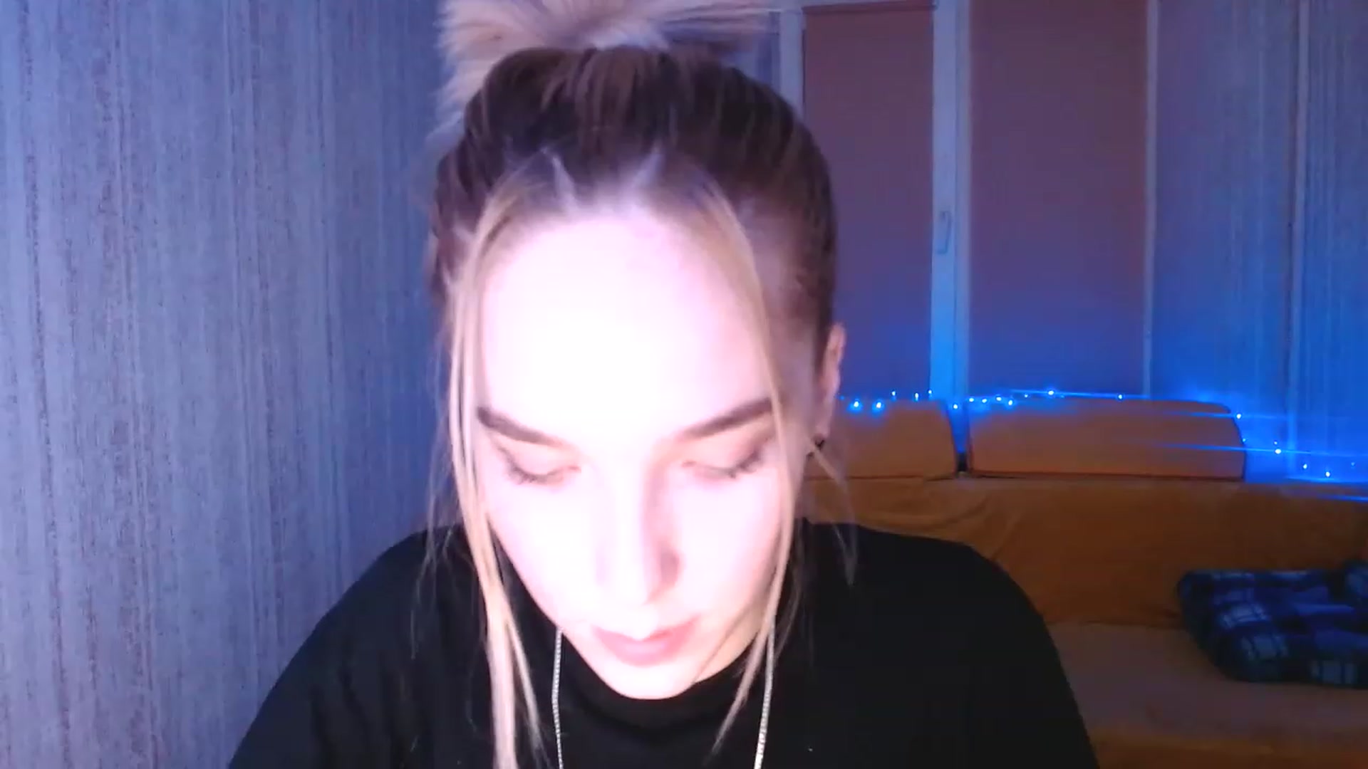 Gallery image thumbnail from EvaRockStar's myfreecams stream on, 01/13/2023, 16:36 image 14 of 20
