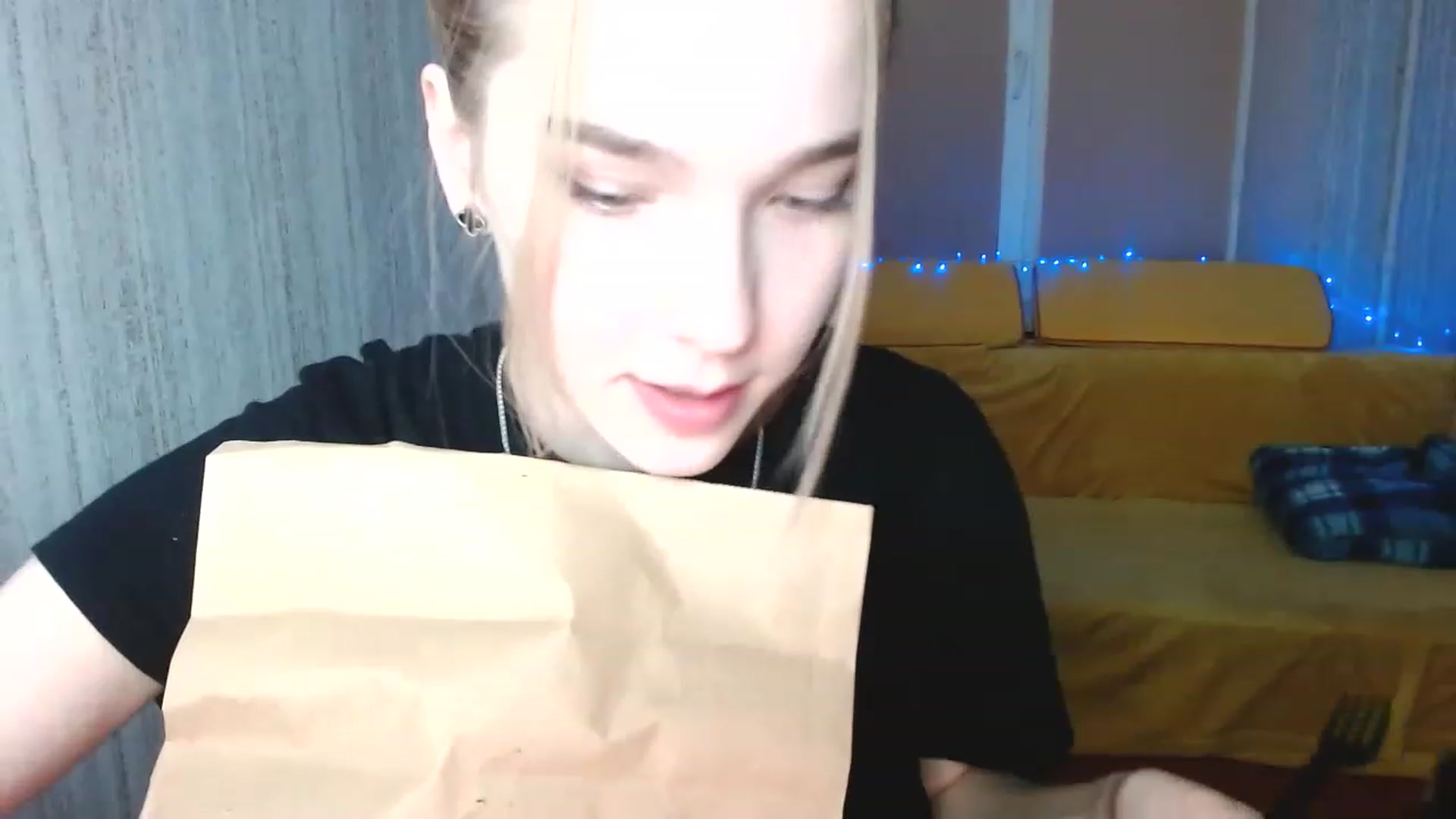 Gallery image thumbnail from EvaRockStar's myfreecams stream on, 01/13/2023, 16:36 image 2 of 20