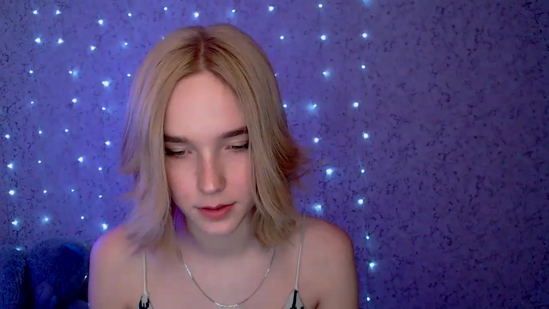 Gallery image thumbnail from EvaRockStar's myfreecams stream on, 01/17/2023, 16:43 image 15 of 20