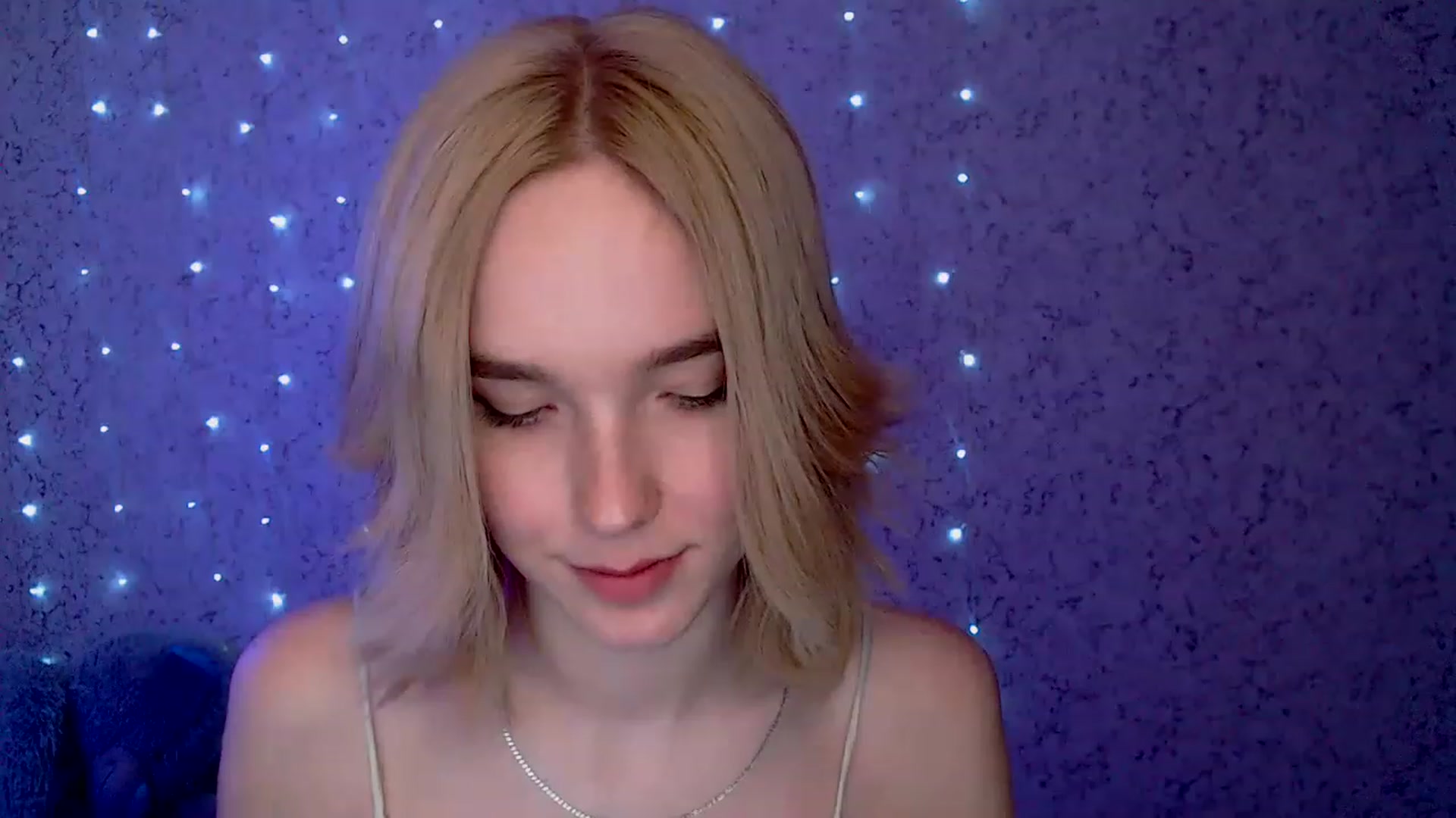 Gallery image thumbnail from EvaRockStar's myfreecams stream on, 01/17/2023, 16:43 image 4 of 20