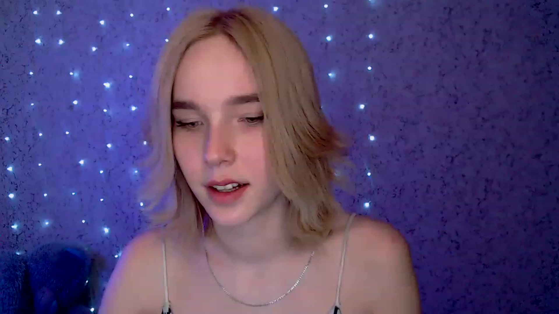 Gallery image thumbnail from EvaRockStar's myfreecams stream on, 01/17/2023, 16:43 image 3 of 20