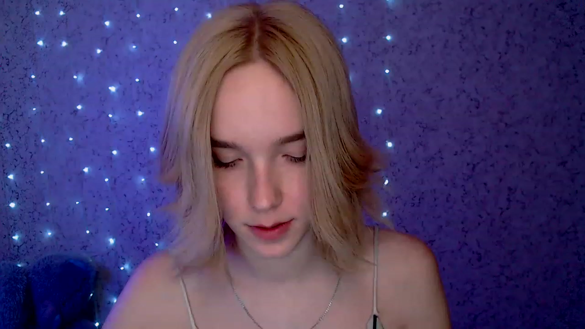 Gallery image thumbnail from EvaRockStar's myfreecams stream on, 01/17/2023, 16:43 image 17 of 20