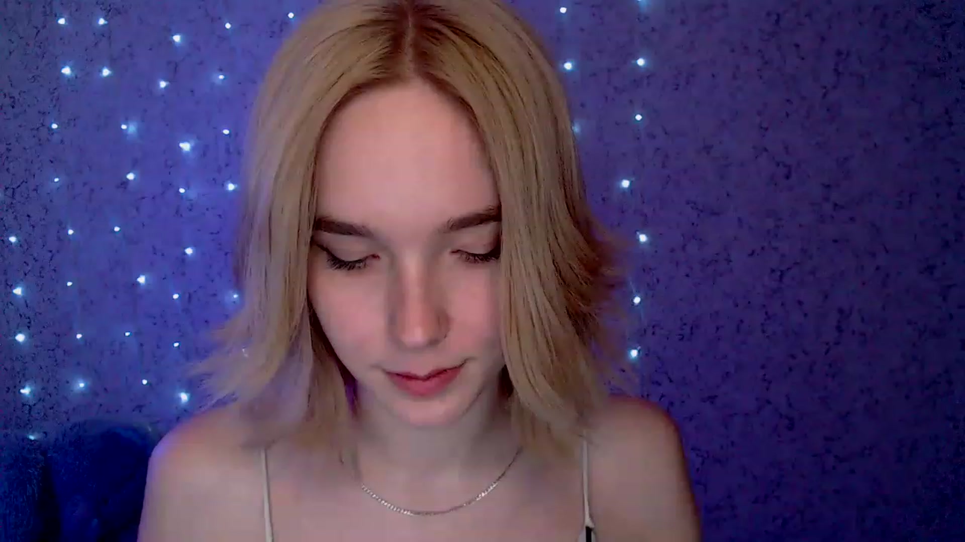 Gallery image thumbnail from EvaRockStar's myfreecams stream on, 01/17/2023, 16:57 image 13 of 20