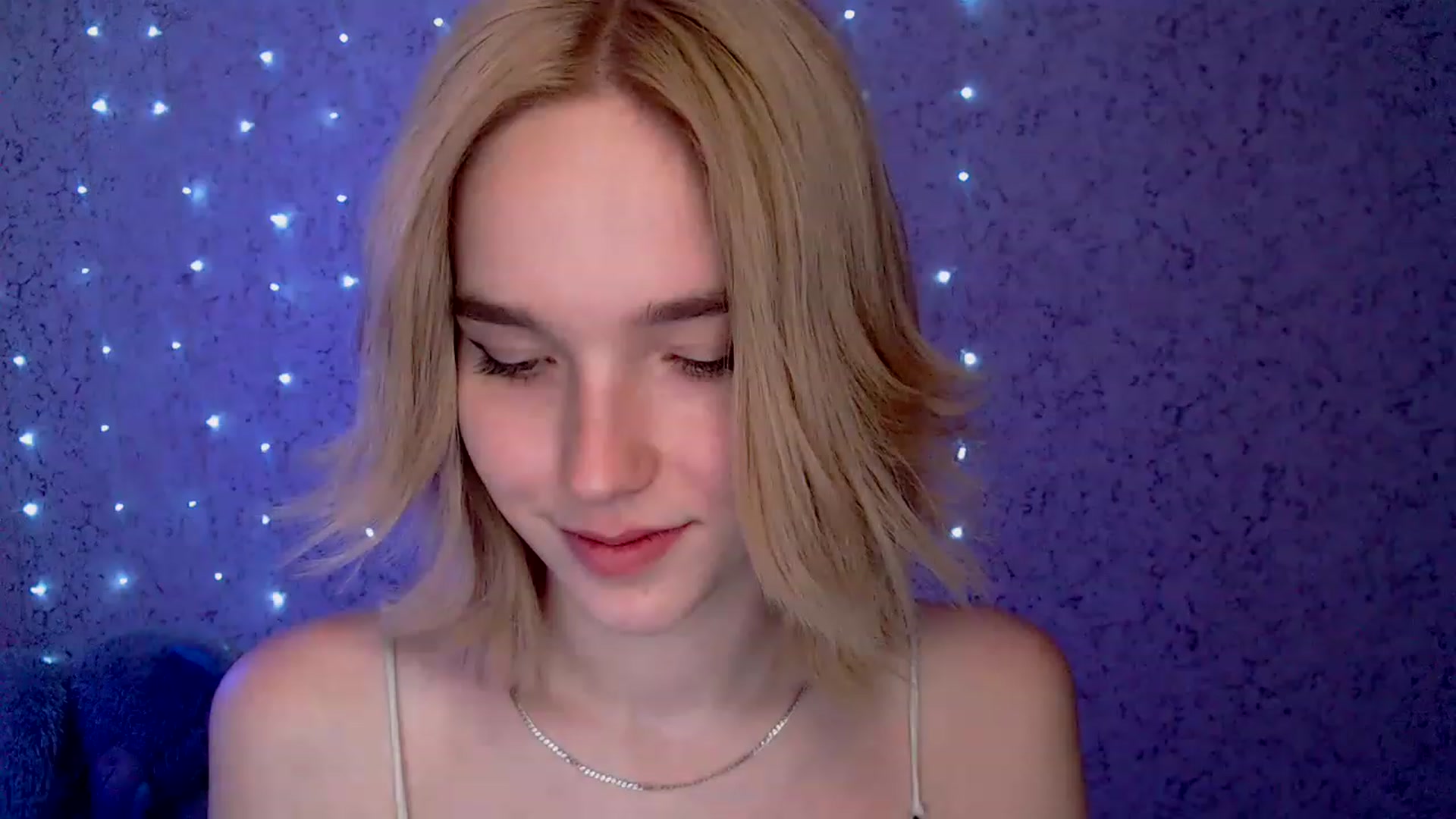 Gallery image thumbnail from EvaRockStar's myfreecams stream on, 01/17/2023, 16:57 image 11 of 20