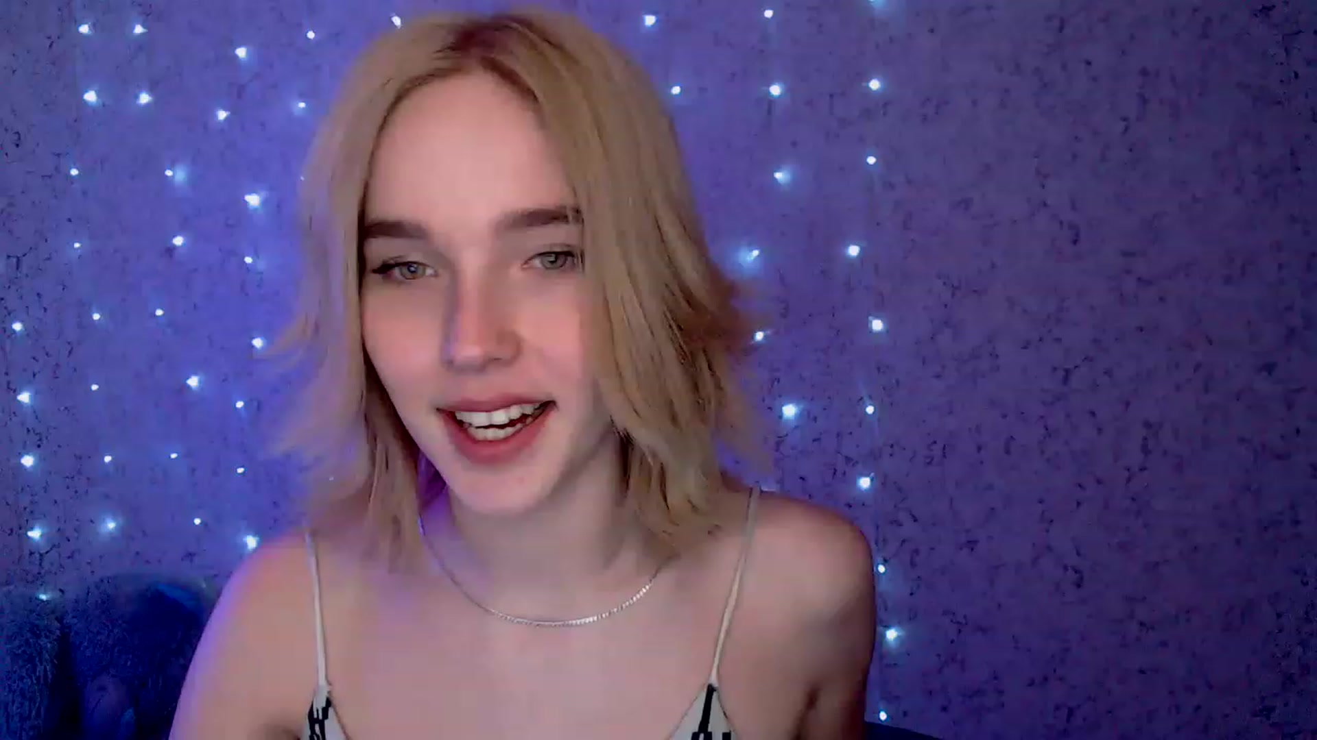 Gallery image thumbnail from EvaRockStar's myfreecams stream on, 01/17/2023, 16:57 image 19 of 20