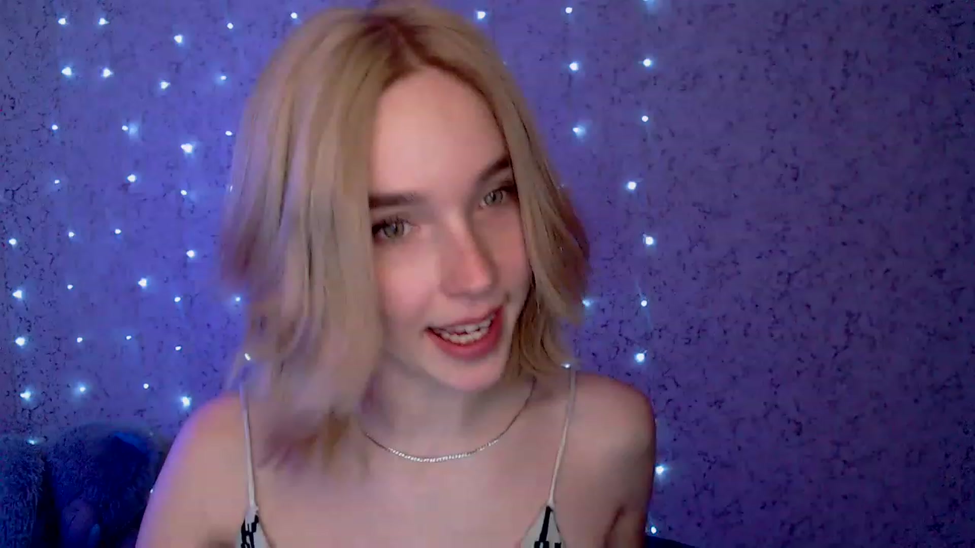 Gallery image thumbnail from EvaRockStar's myfreecams stream on, 01/17/2023, 16:57 image 20 of 20