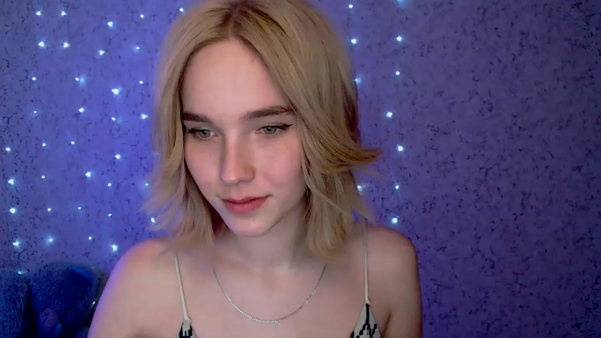 Gallery image thumbnail from EvaRockStar's myfreecams stream on, 01/17/2023, 16:57 image 1 of 20