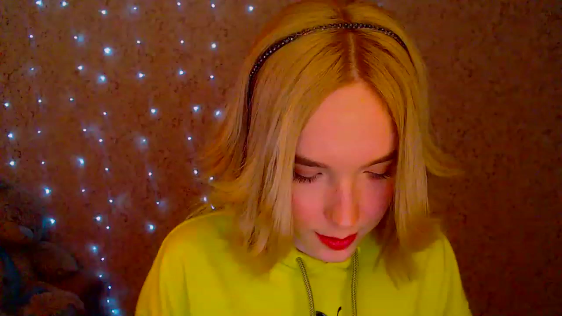 Gallery image thumbnail from EvaRockStar's myfreecams stream on, 01/18/2023, 17:18 image 11 of 20