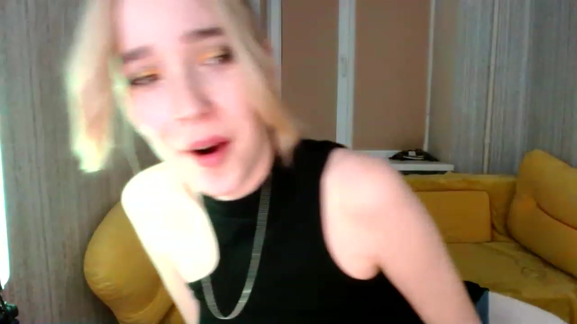 Gallery image thumbnail from EvaRockStar's myfreecams stream on, 01/19/2023, 18:59 image 4 of 20