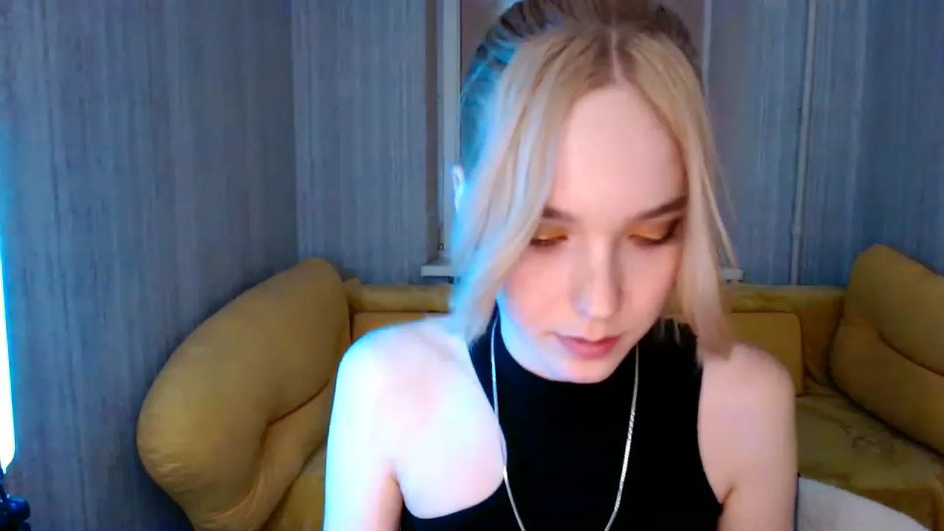 Gallery image thumbnail from EvaRockStar's myfreecams stream on, 01/19/2023, 18:59 image 1 of 20