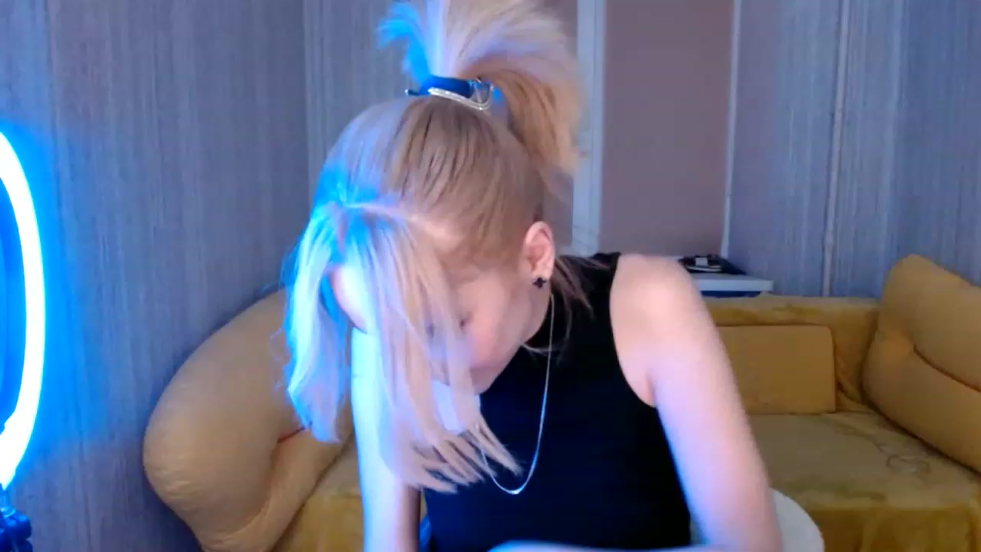 Gallery image thumbnail from EvaRockStar's myfreecams stream on, 01/19/2023, 18:59 image 11 of 20