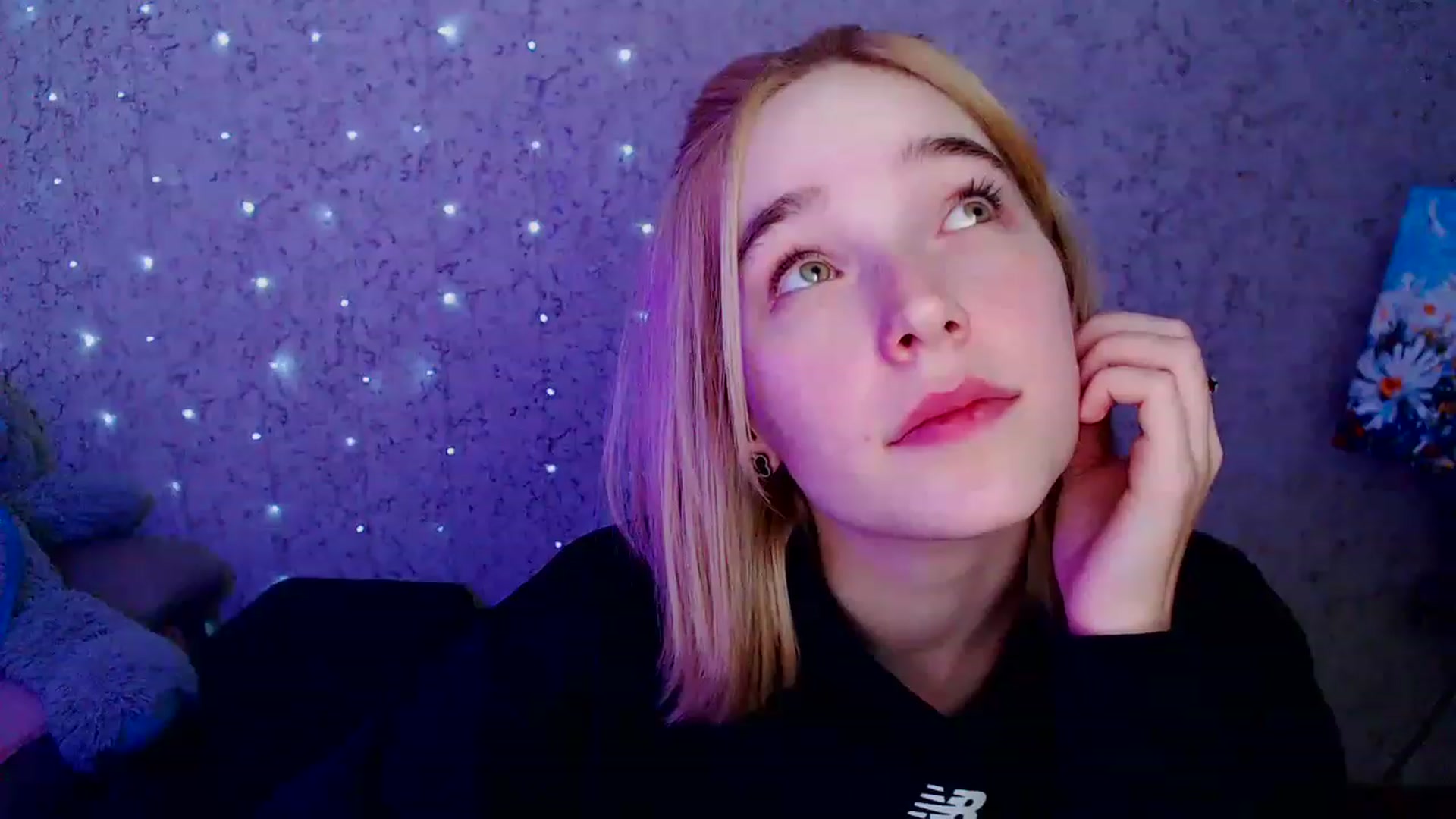 Gallery image thumbnail from EvaRockStar's myfreecams stream on, 01/23/2023, 02:25 image 8 of 20