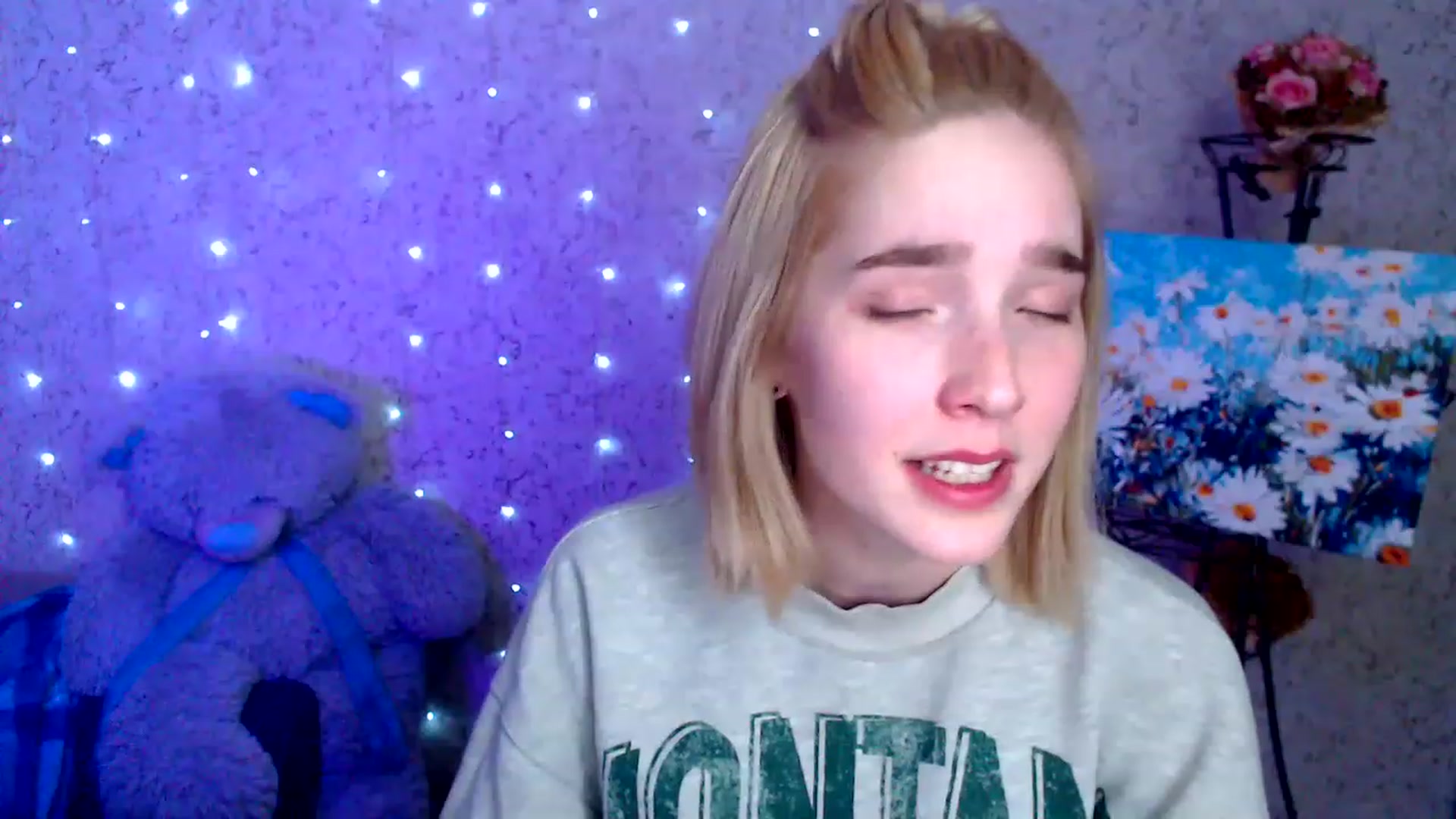 Gallery image thumbnail from EvaRockStar's myfreecams stream on, 01/25/2023, 17:08 image 12 of 20