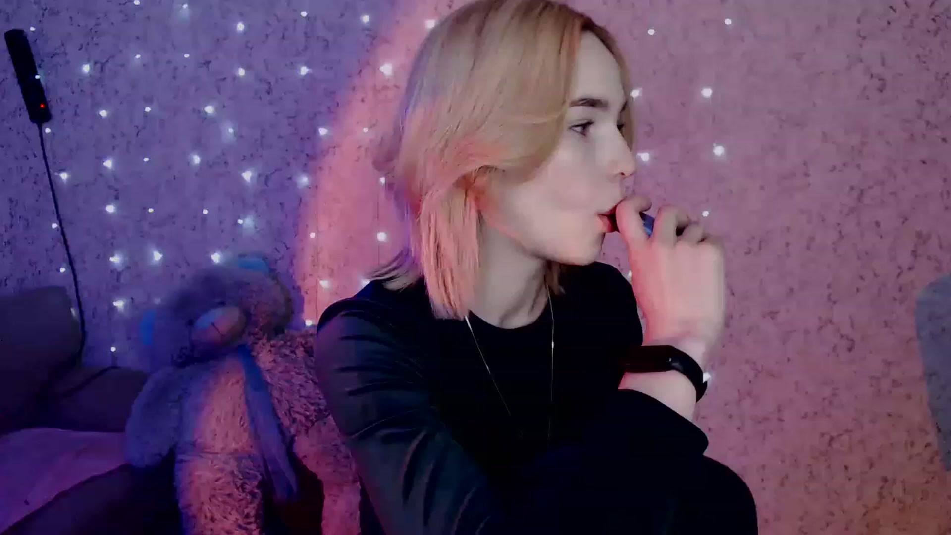Gallery image thumbnail from EvaRockStar's myfreecams stream on, 01/28/2023, 15:13 image 1 of 20