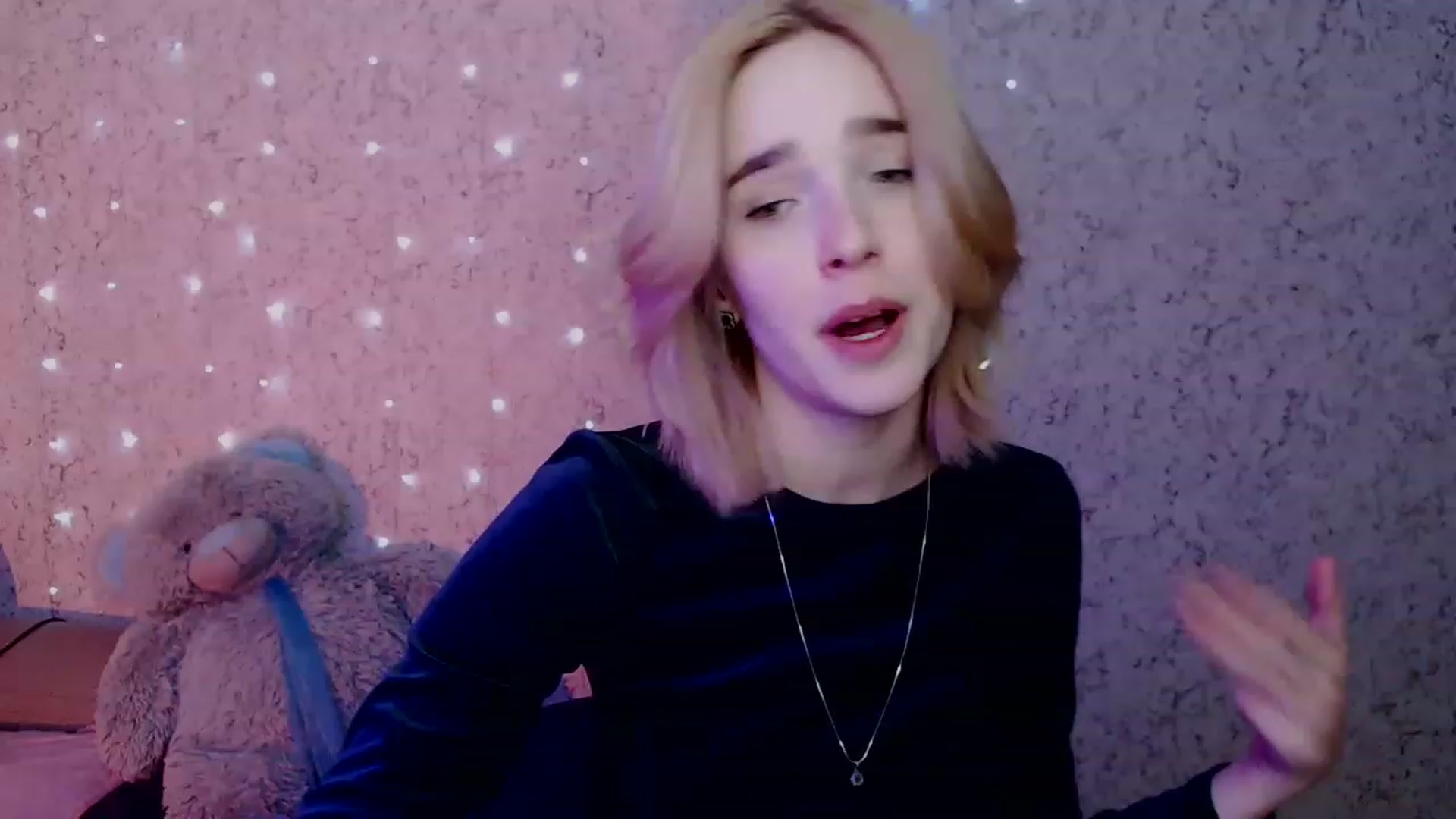 Gallery image thumbnail from EvaRockStar's myfreecams stream on, 01/28/2023, 16:50 image 12 of 20