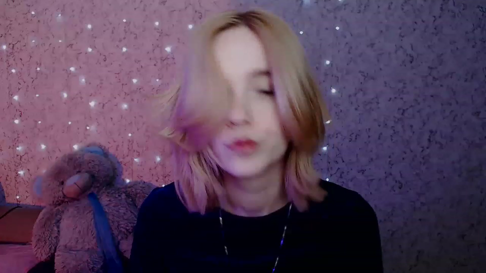 Gallery image thumbnail from EvaRockStar's myfreecams stream on, 01/28/2023, 16:50 image 9 of 20