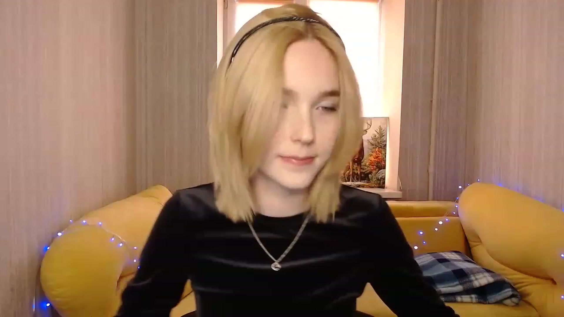 Gallery image thumbnail from EvaRockStar's myfreecams stream on, 02/02/2023, 11:39 image 17 of 20