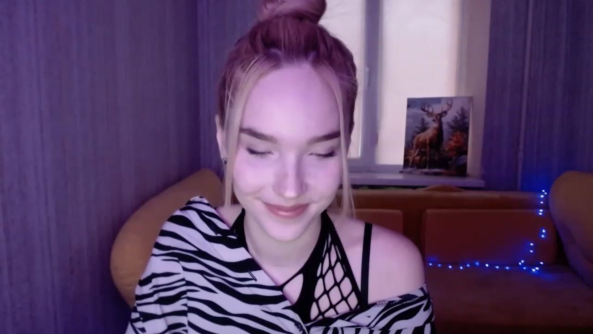 Gallery image thumbnail from EvaRockStar's myfreecams stream on, 02/03/2023, 14:51 image 8 of 20