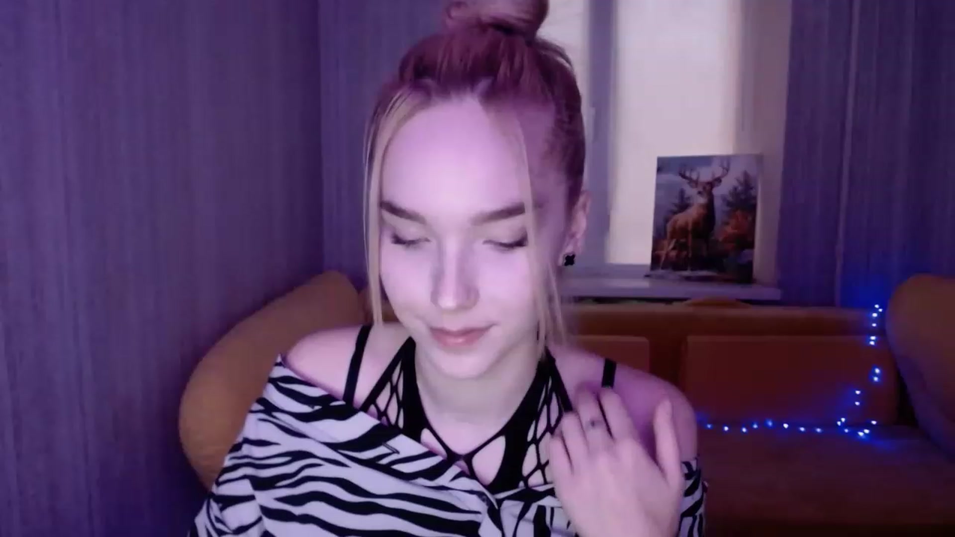Gallery image thumbnail from EvaRockStar's myfreecams stream on, 02/03/2023, 14:51 image 10 of 20