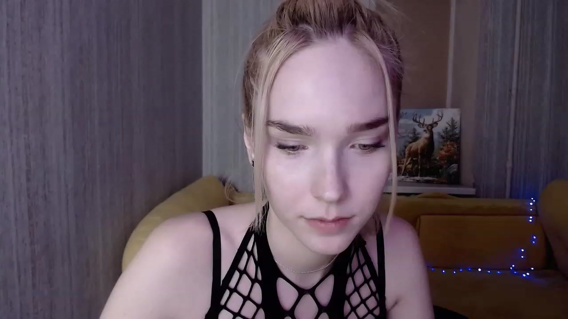 Gallery image thumbnail from EvaRockStar's myfreecams stream on, 02/03/2023, 16:55 image 5 of 20