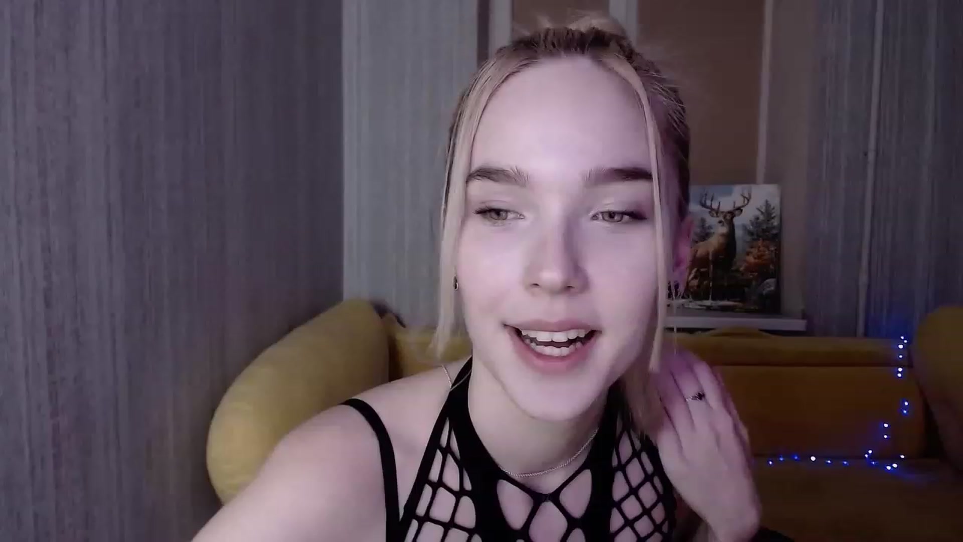 Gallery image thumbnail from EvaRockStar's myfreecams stream on, 02/03/2023, 16:55 image 3 of 20