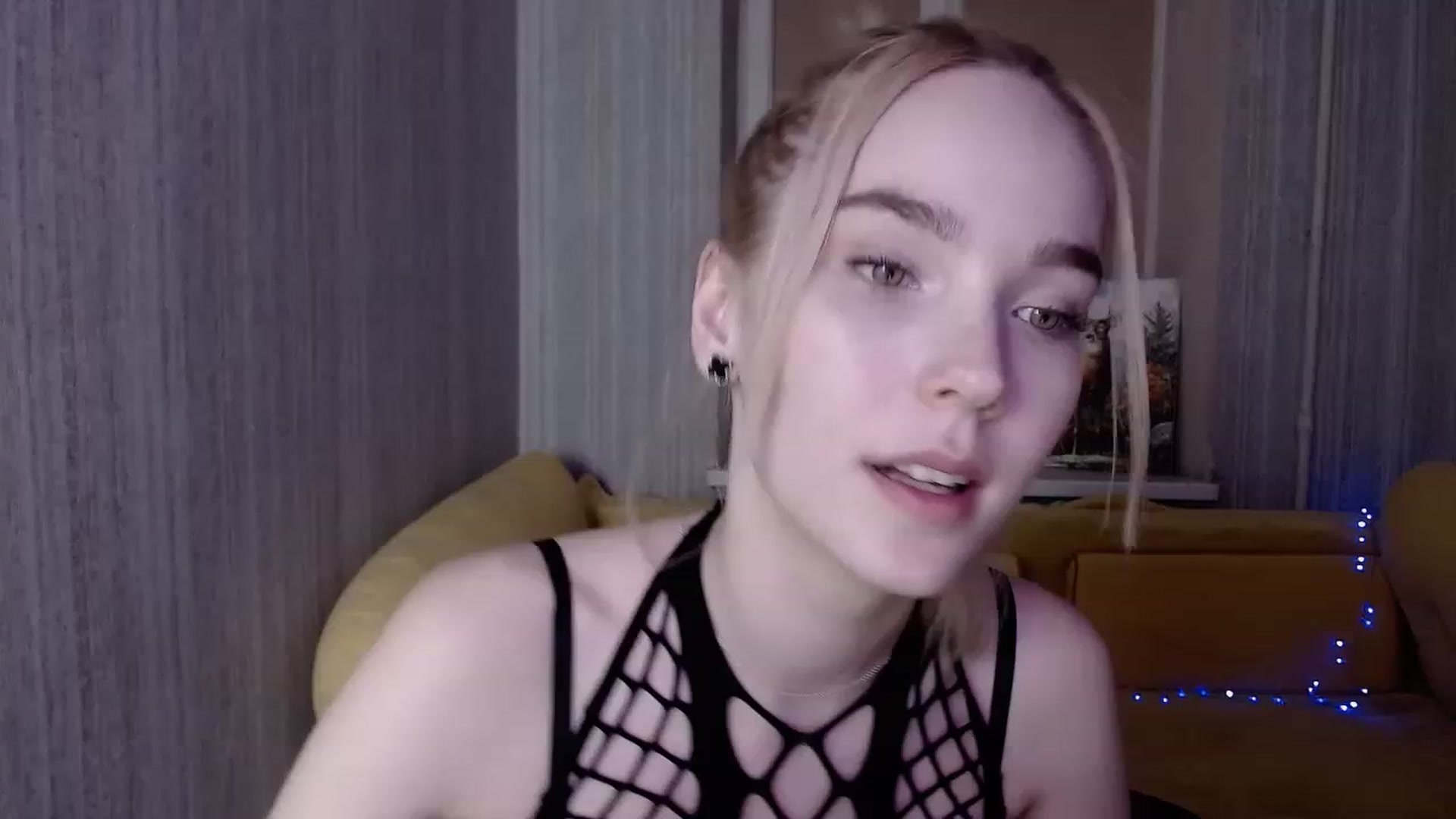 Gallery image thumbnail from EvaRockStar's myfreecams stream on, 02/03/2023, 16:55 image 7 of 20