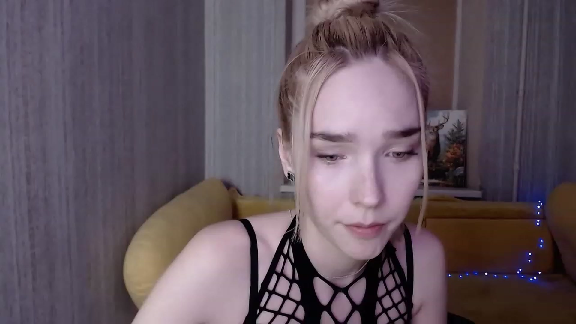 Gallery image thumbnail from EvaRockStar's myfreecams stream on, 02/03/2023, 16:55 image 4 of 20
