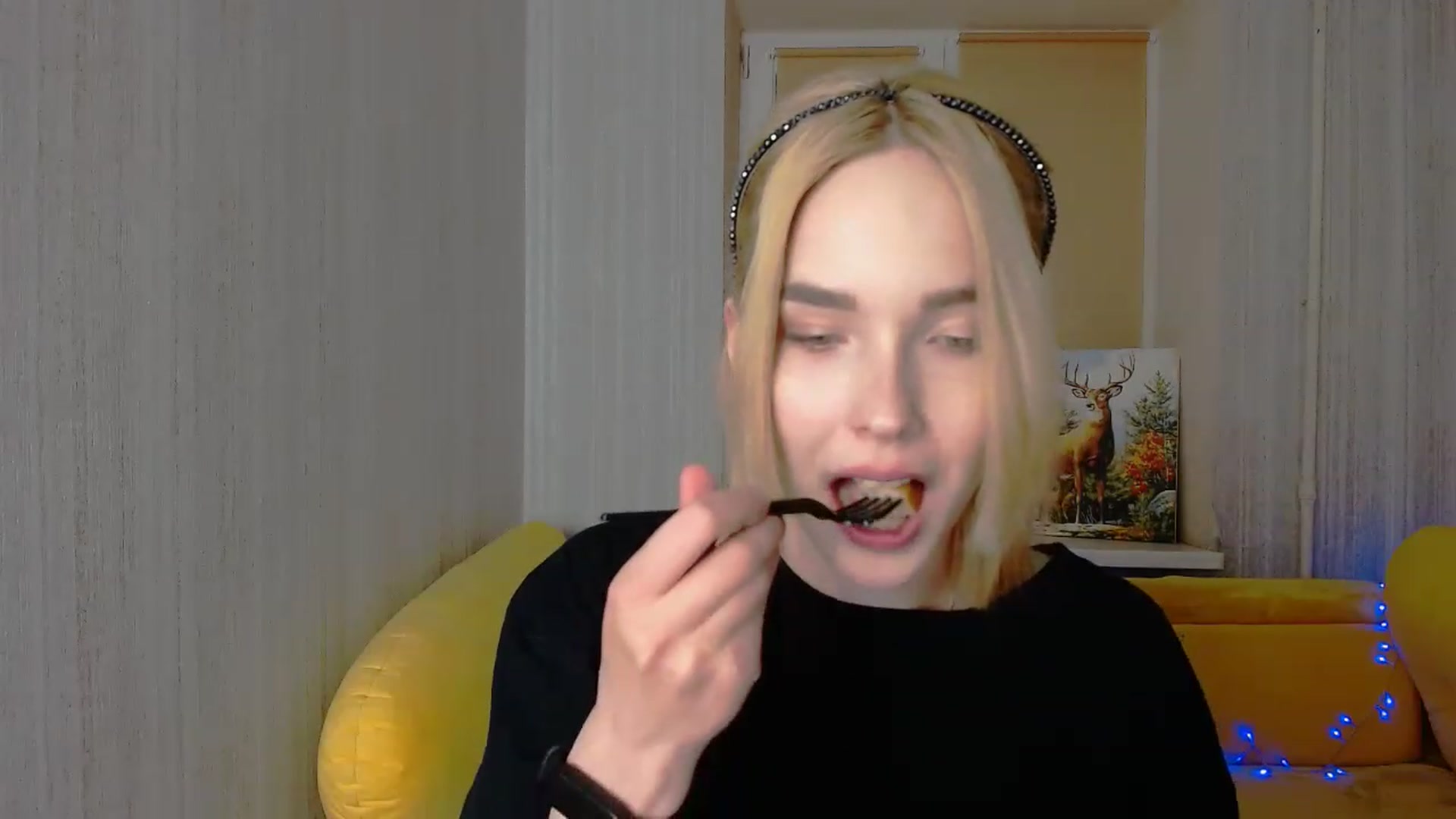 Gallery image thumbnail from EvaRockStar's myfreecams stream on, 02/04/2023, 16:32 image 14 of 20