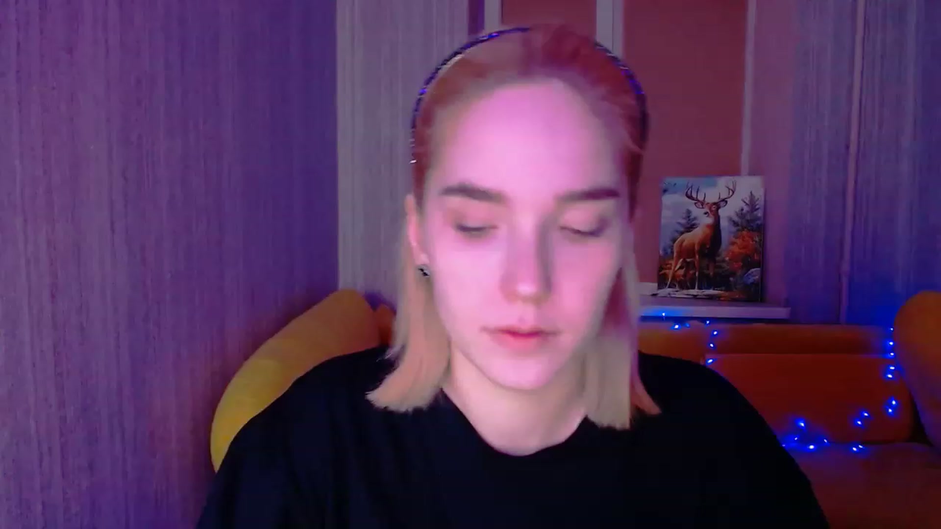 Gallery image thumbnail from EvaRockStar's myfreecams stream on, 02/04/2023, 17:47 image 3 of 20
