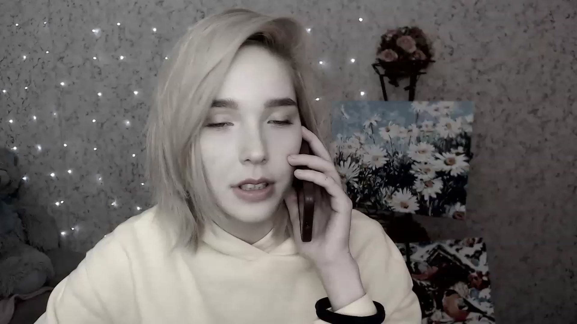 Gallery image thumbnail from EvaRockStar's myfreecams stream on, 02/12/2023, 13:20 image 18 of 20