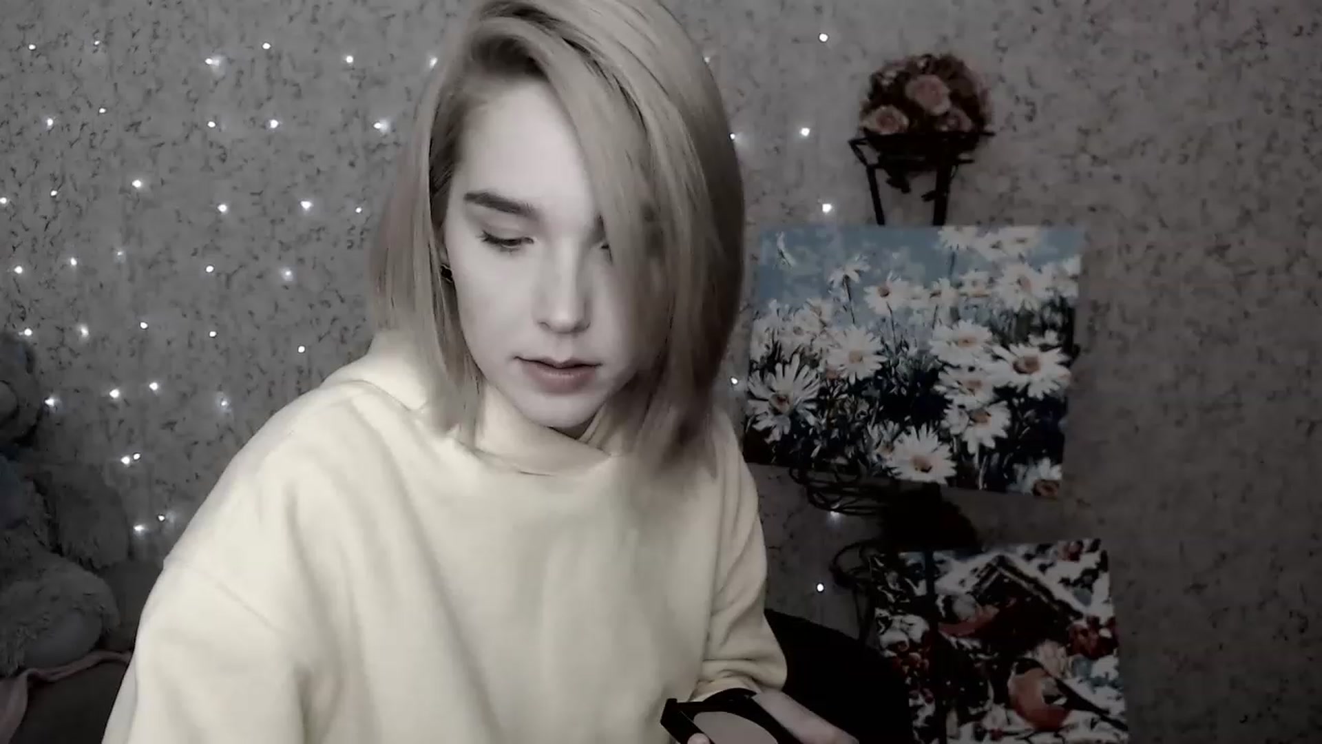 Gallery image thumbnail from EvaRockStar's myfreecams stream on, 02/12/2023, 13:20 image 8 of 20