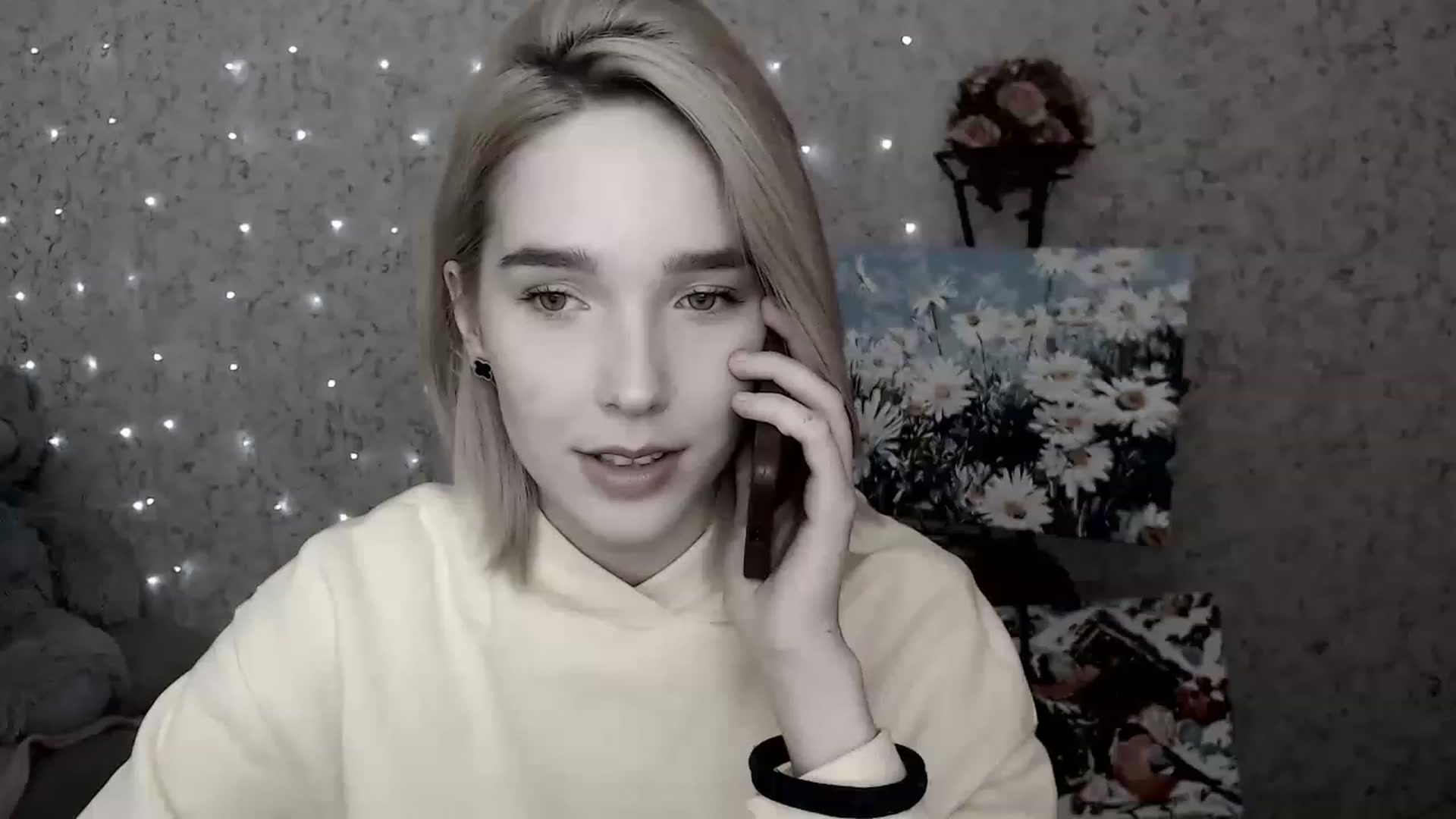 Gallery image thumbnail from EvaRockStar's myfreecams stream on, 02/12/2023, 13:20 image 11 of 20