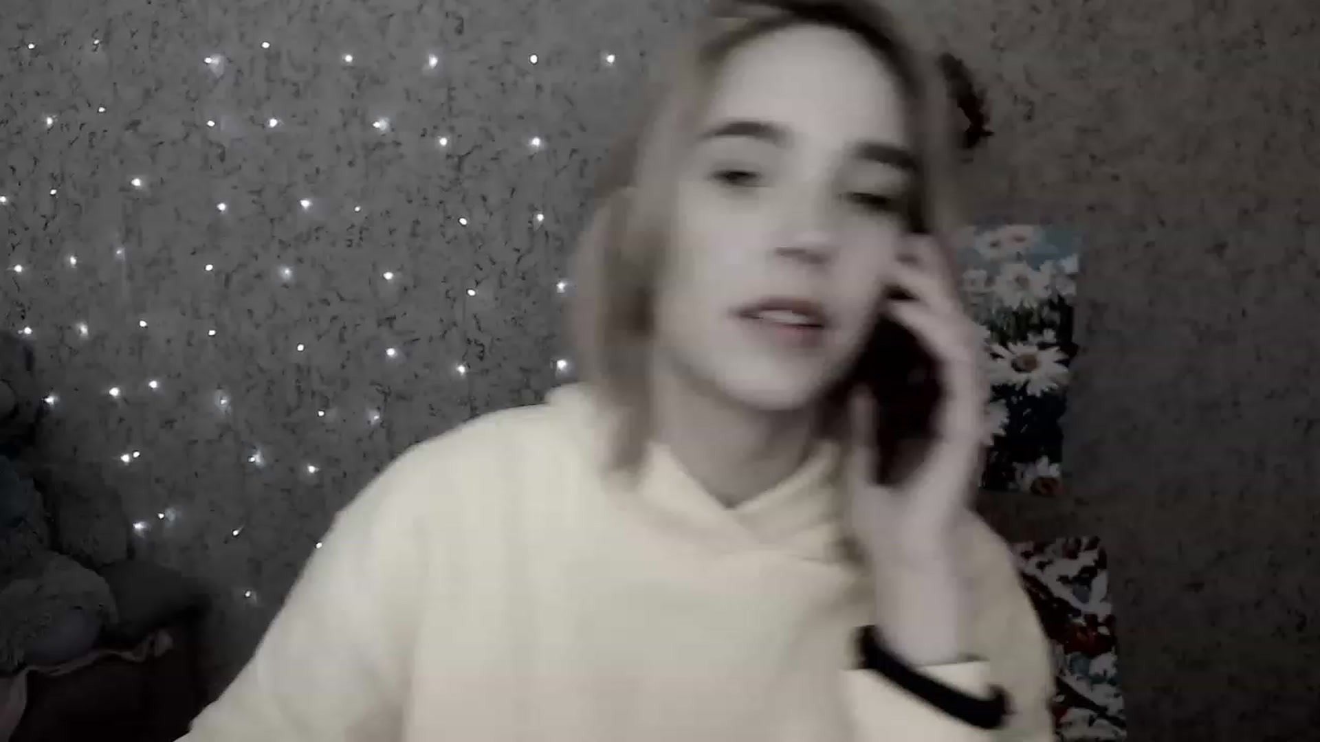 Gallery image thumbnail from EvaRockStar's myfreecams stream on, 02/12/2023, 13:20 image 10 of 20