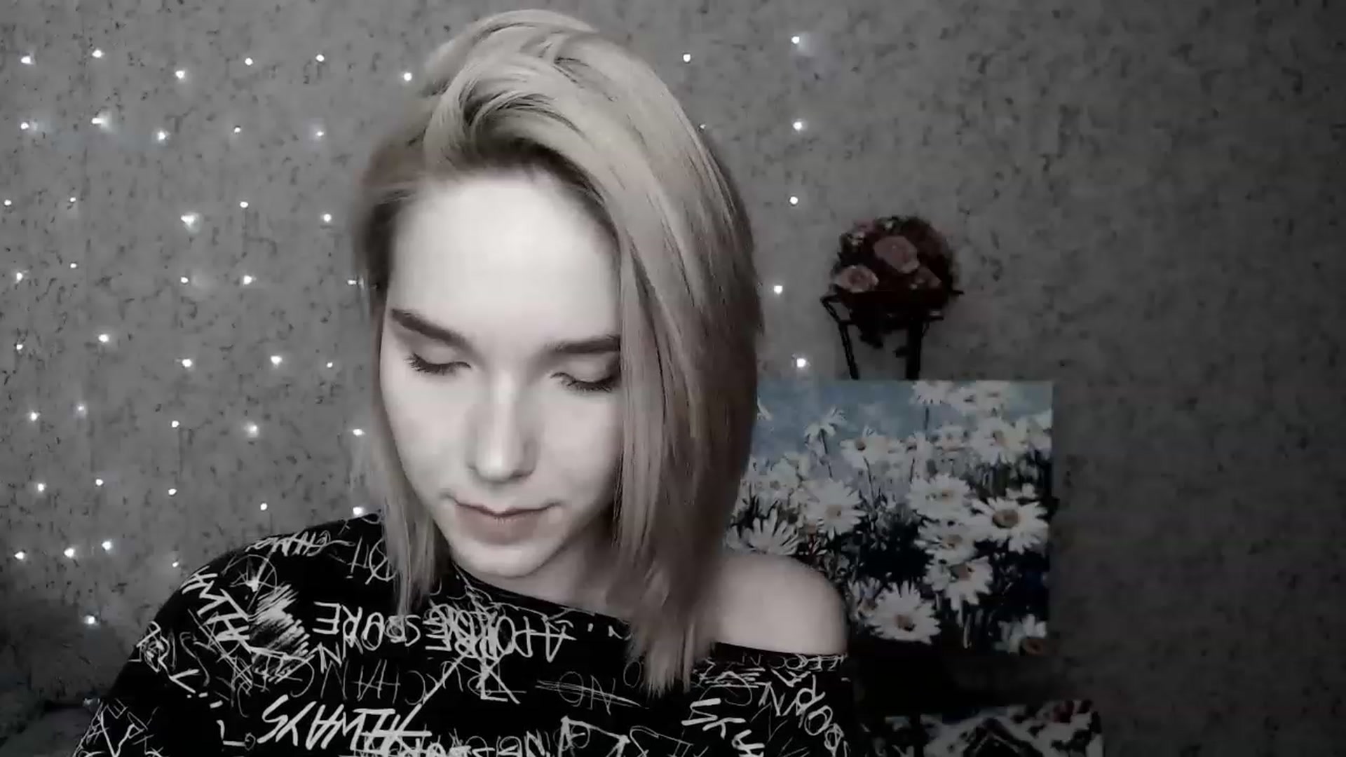 Gallery image thumbnail from EvaRockStar's myfreecams stream on, 02/12/2023, 15:12 image 16 of 20