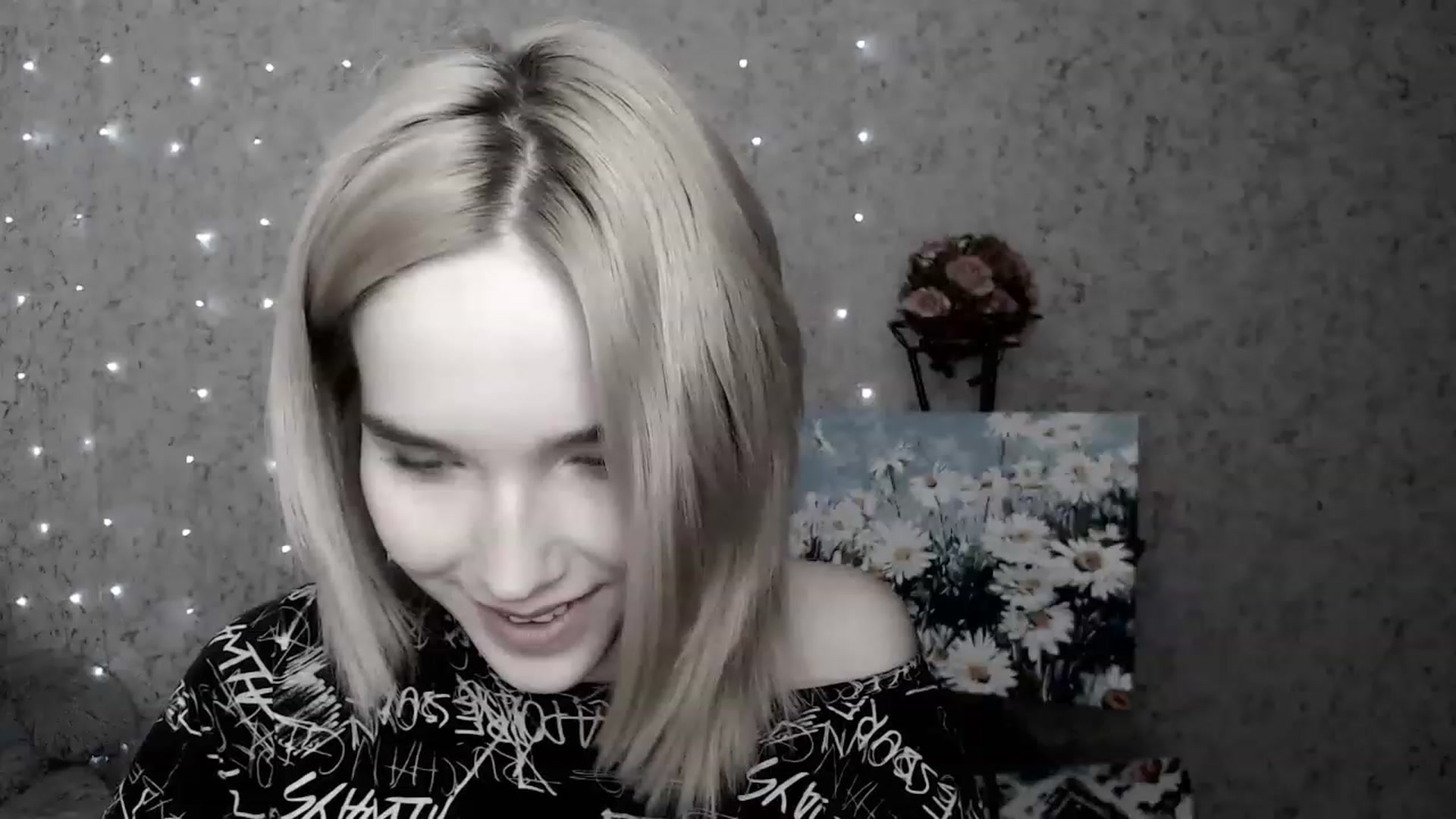 Gallery image thumbnail from EvaRockStar's myfreecams stream on, 02/12/2023, 15:12 image 9 of 20