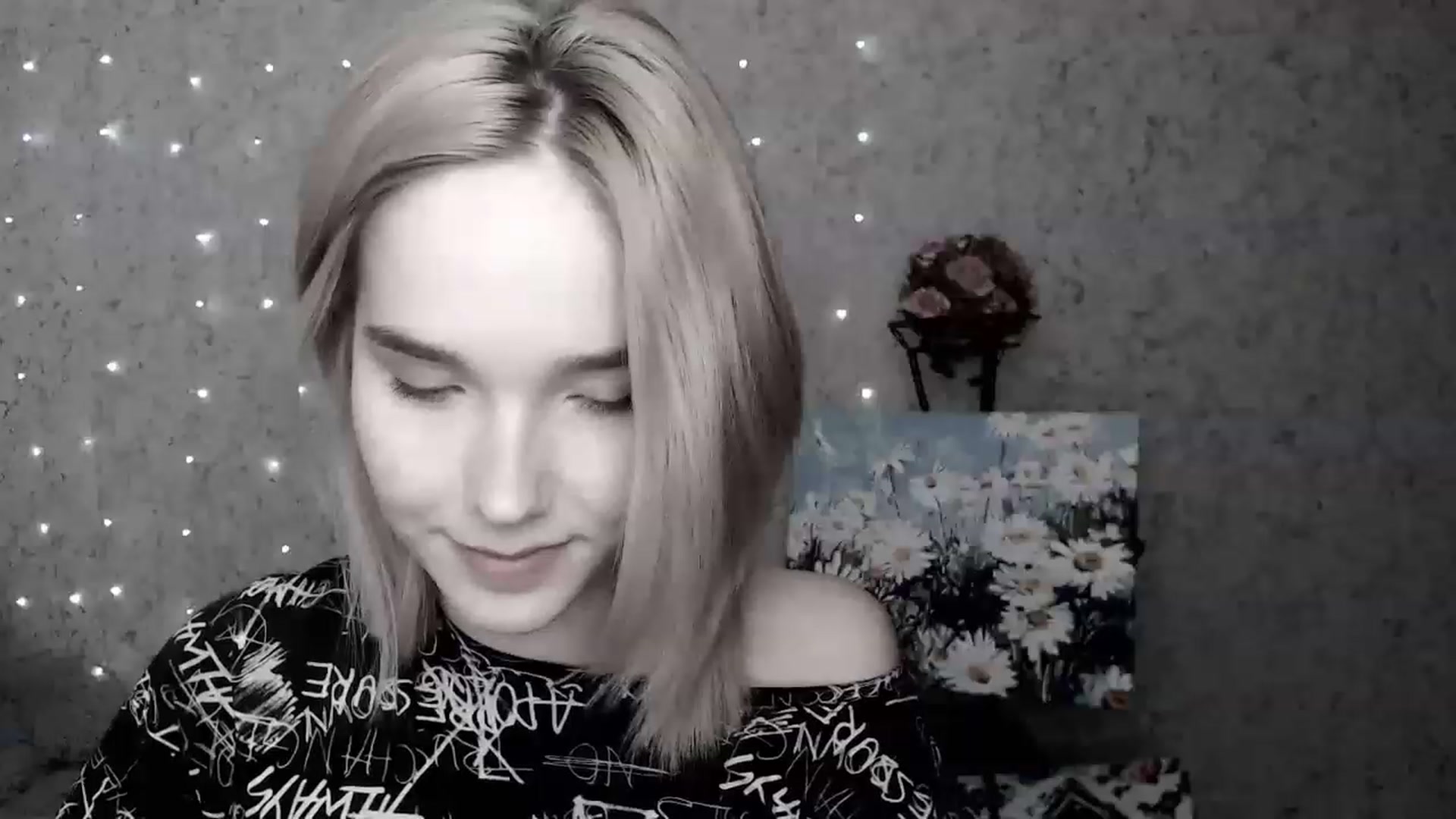 Gallery image thumbnail from EvaRockStar's myfreecams stream on, 02/12/2023, 15:12 image 14 of 20